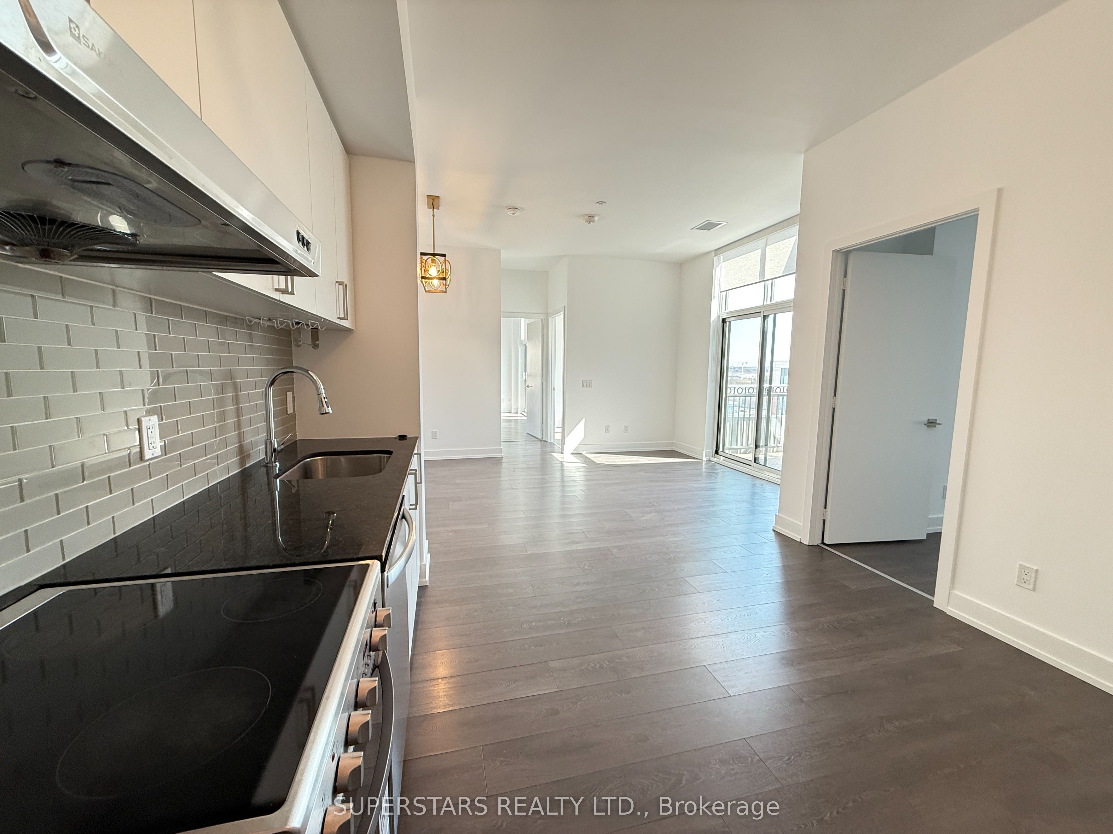 268 Buchanan Drive 906W, Markham, ON L3R 6J1 photo 4