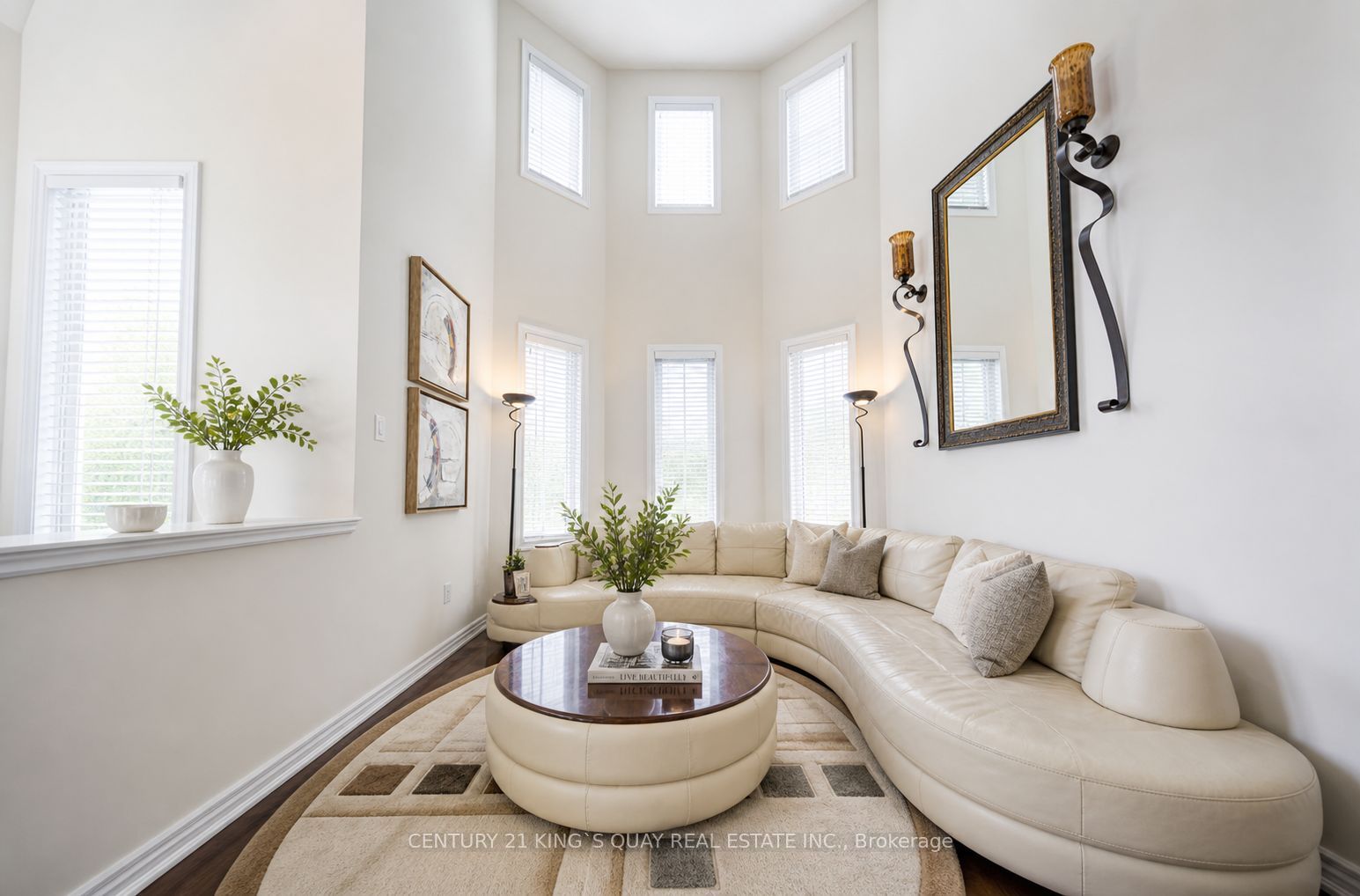 1 Lourakis Street, Richmond Hill, ON L4E 0J6 photo 5