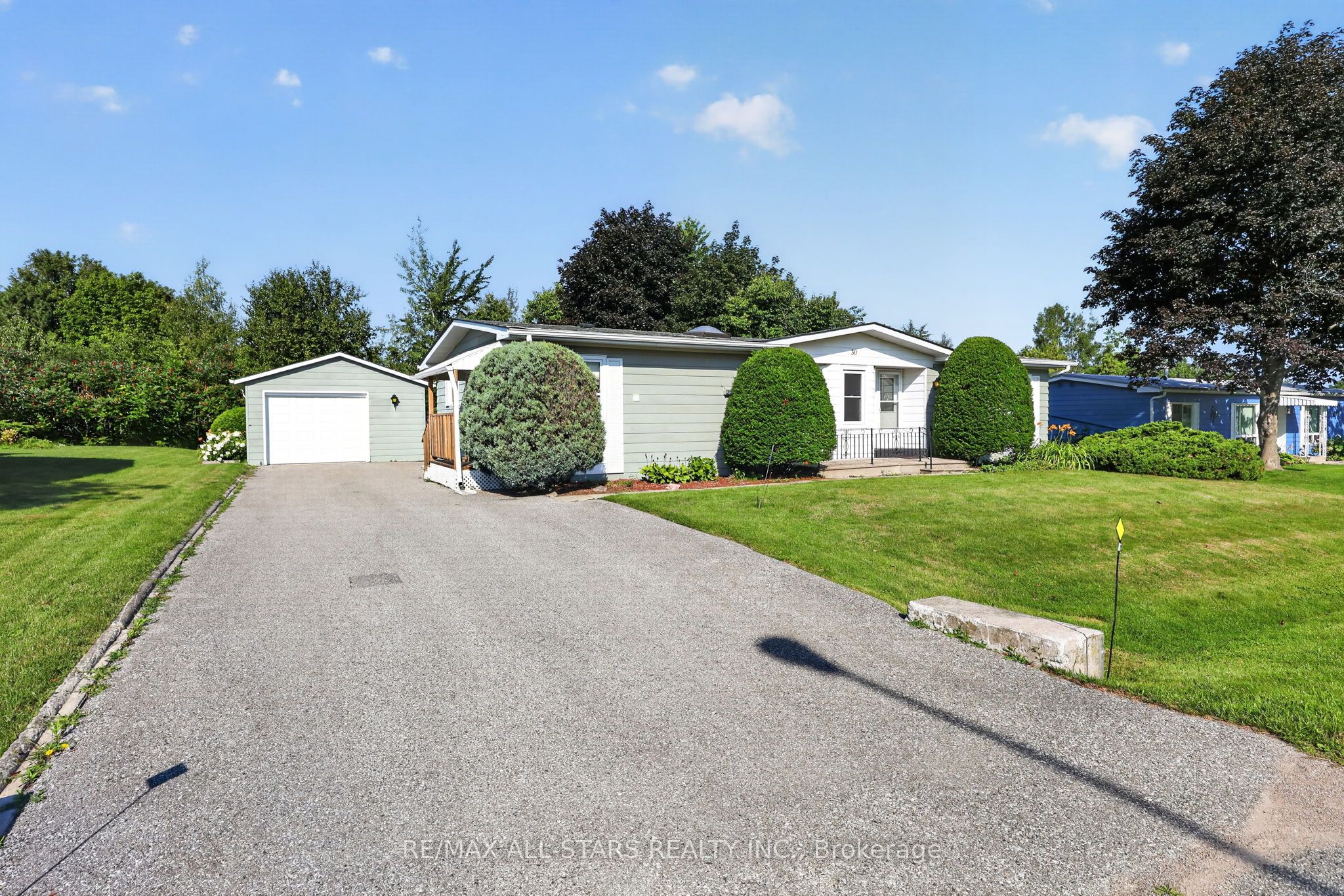 30 Damsel Circle, Georgina, ON L0E 1R0 photo 5