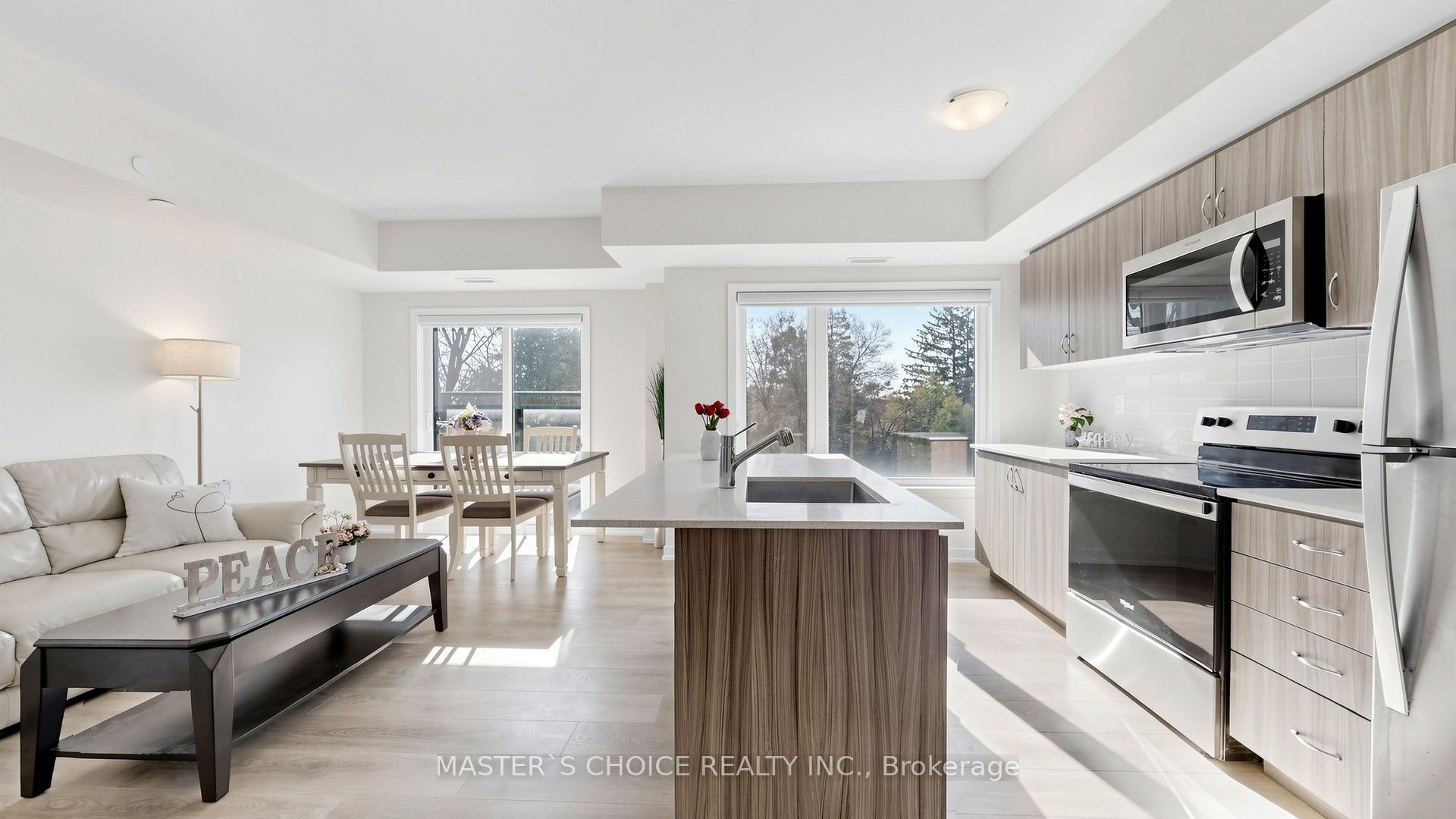 56 Elizabeth Street 1404, Richmond Hill, ON L4C 5W2