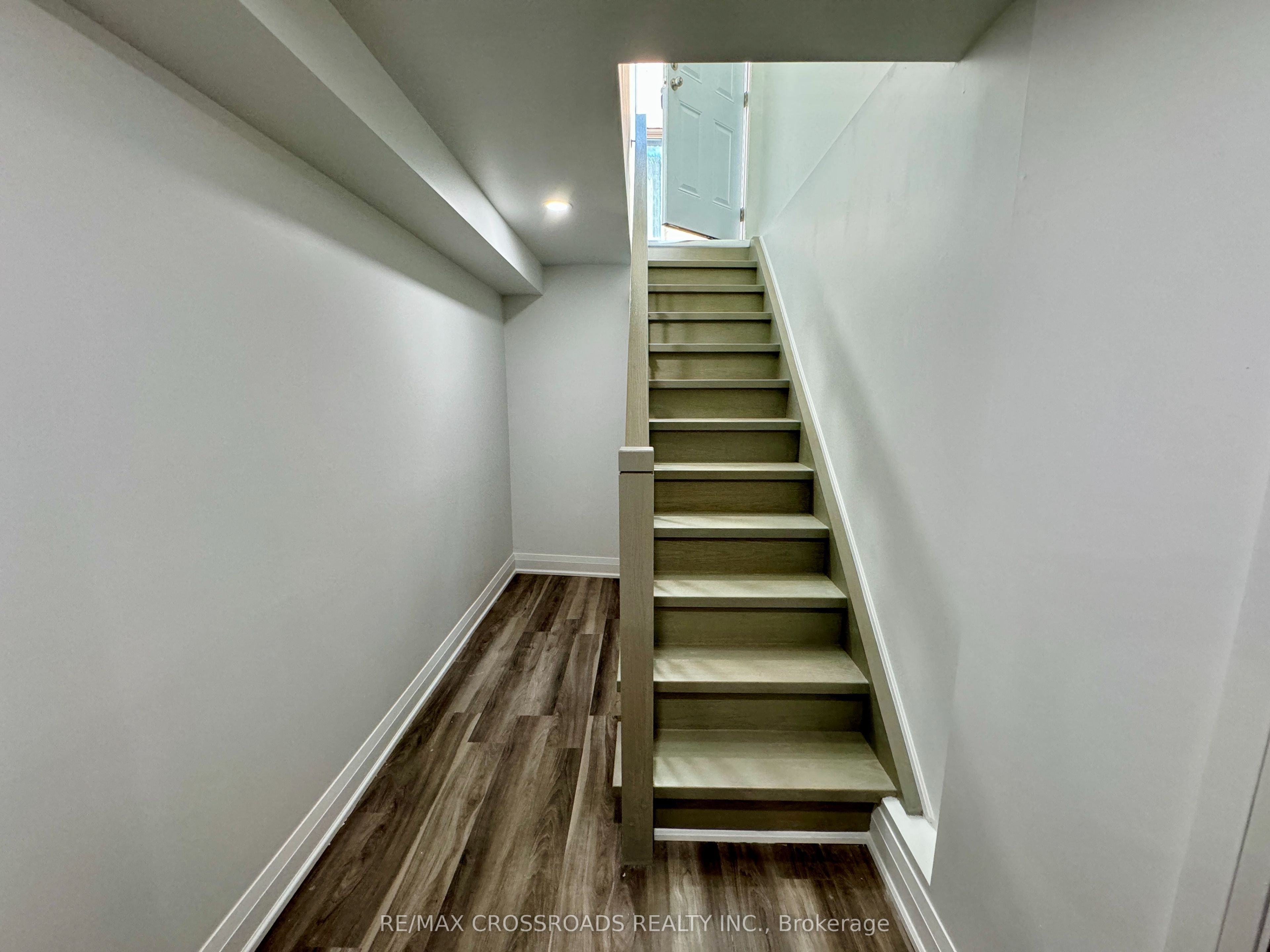 375 Wilfred Murison Avenue Basement, Markham, ON L6C 0R4 photo 5