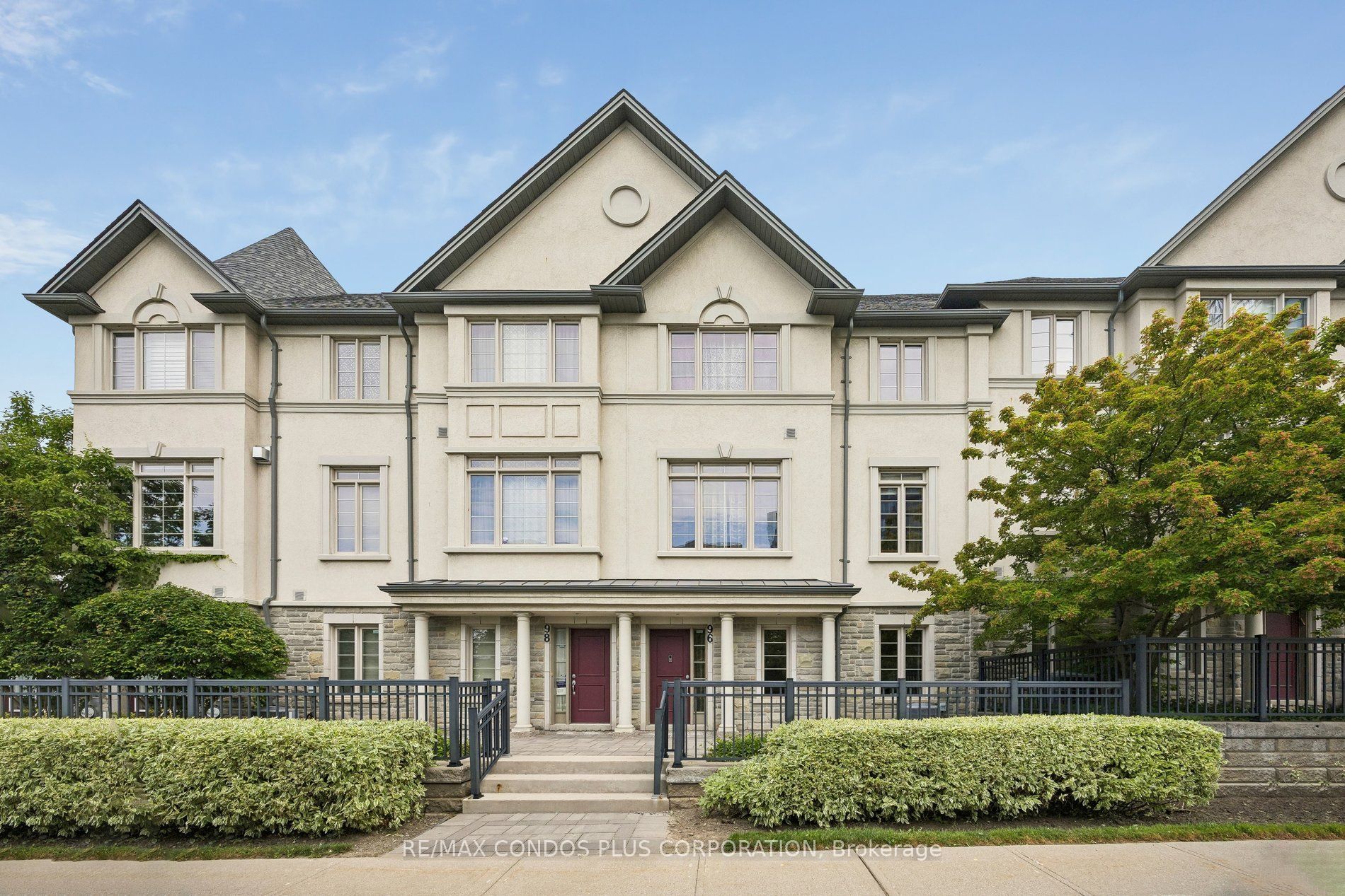 96 North Park Road, Vaughan, ON L4J 0G8