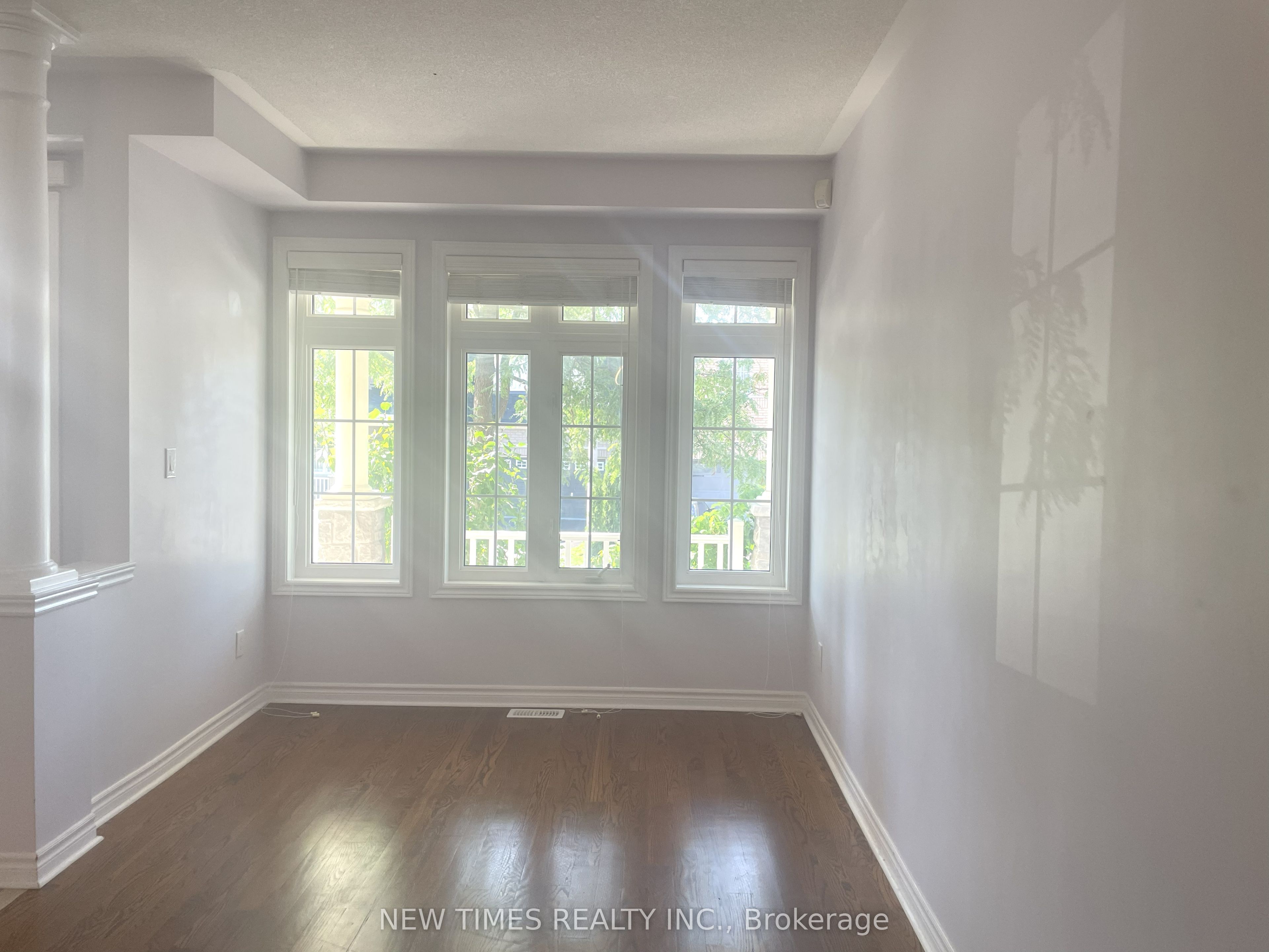 14 Bellini Avenue, Vaughan, ON L4H 3J1 photo 2