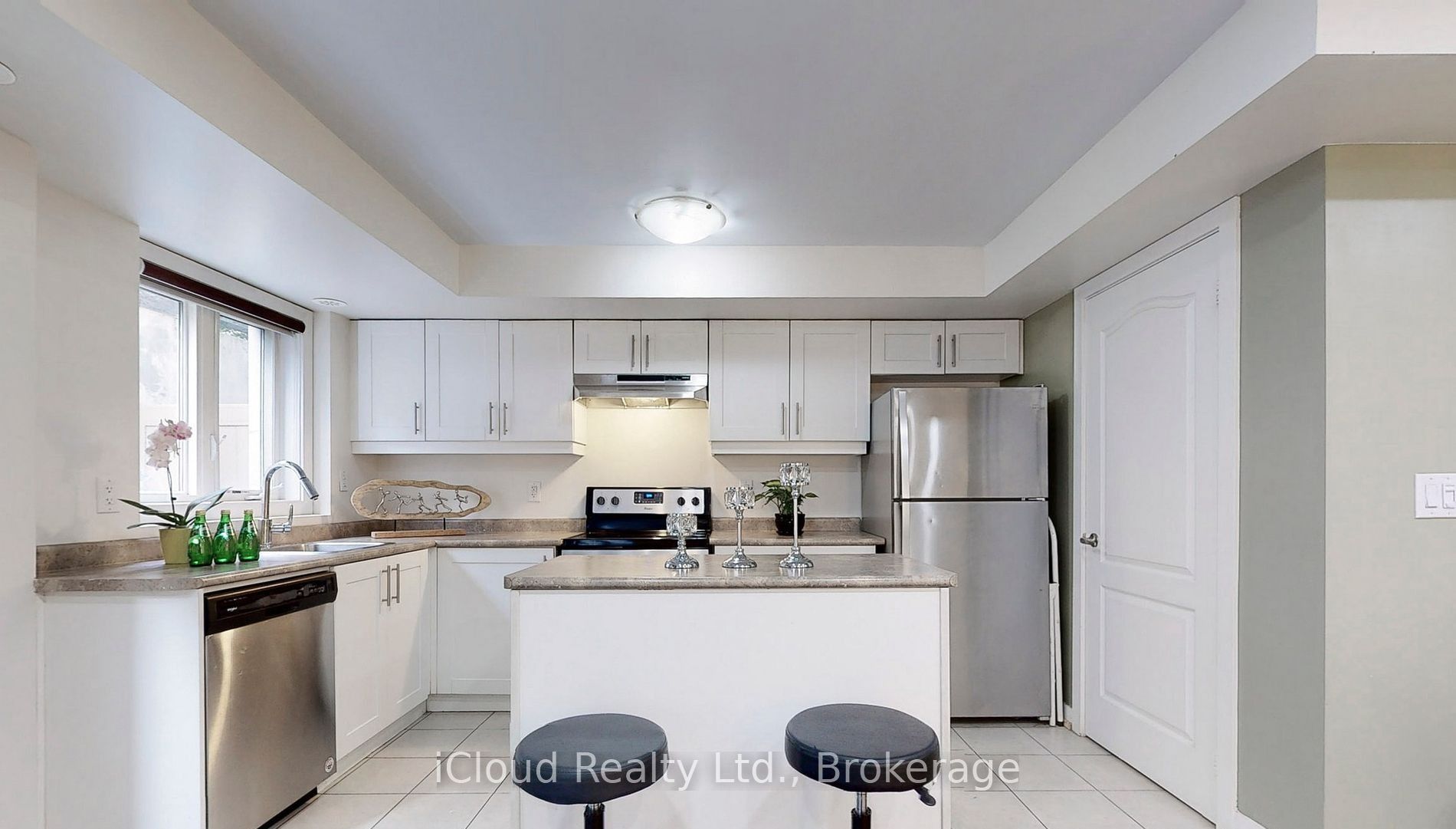 55 Lindcrest Manor 1001, Markham, ON L6B 1N3 photo 3