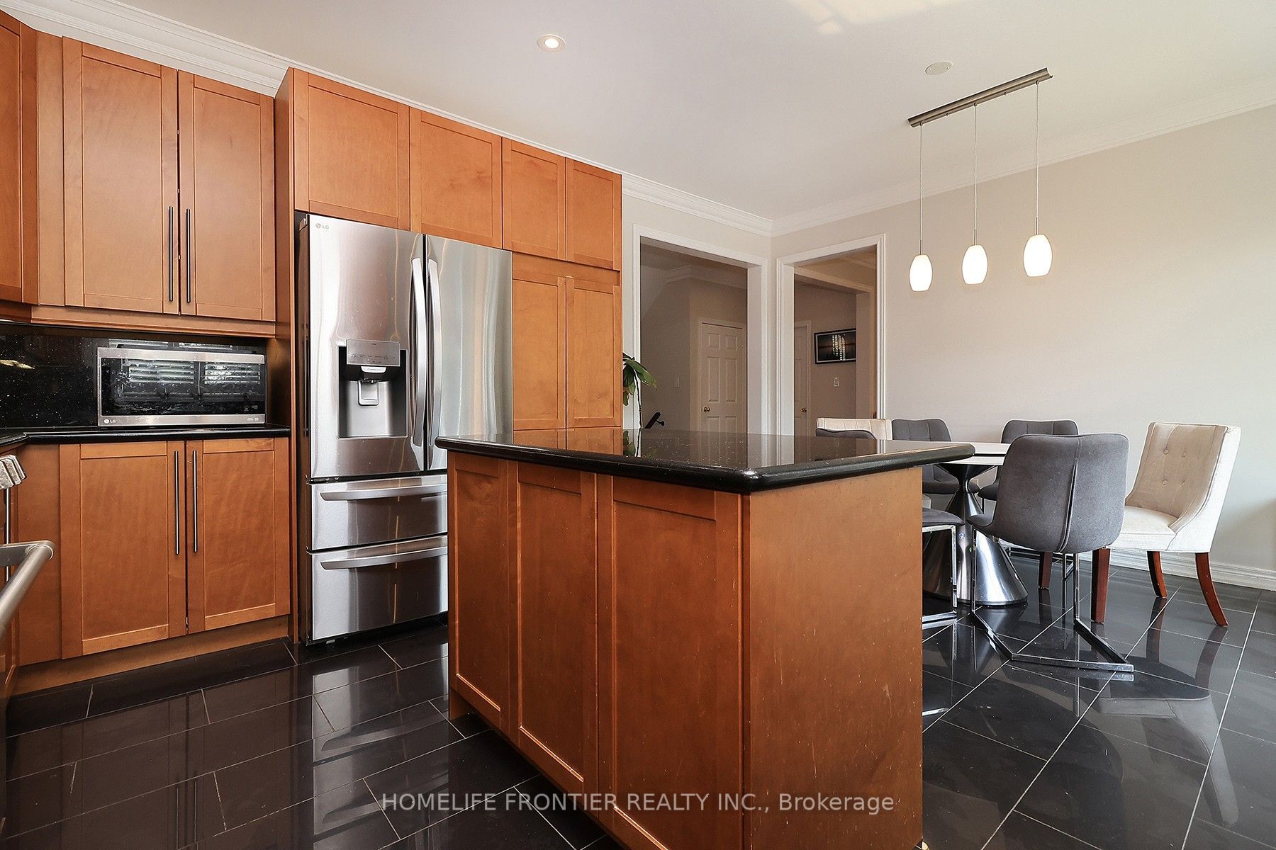 56 Twin Hills Crescent, Vaughan, ON L4H 0G7 photo 5
