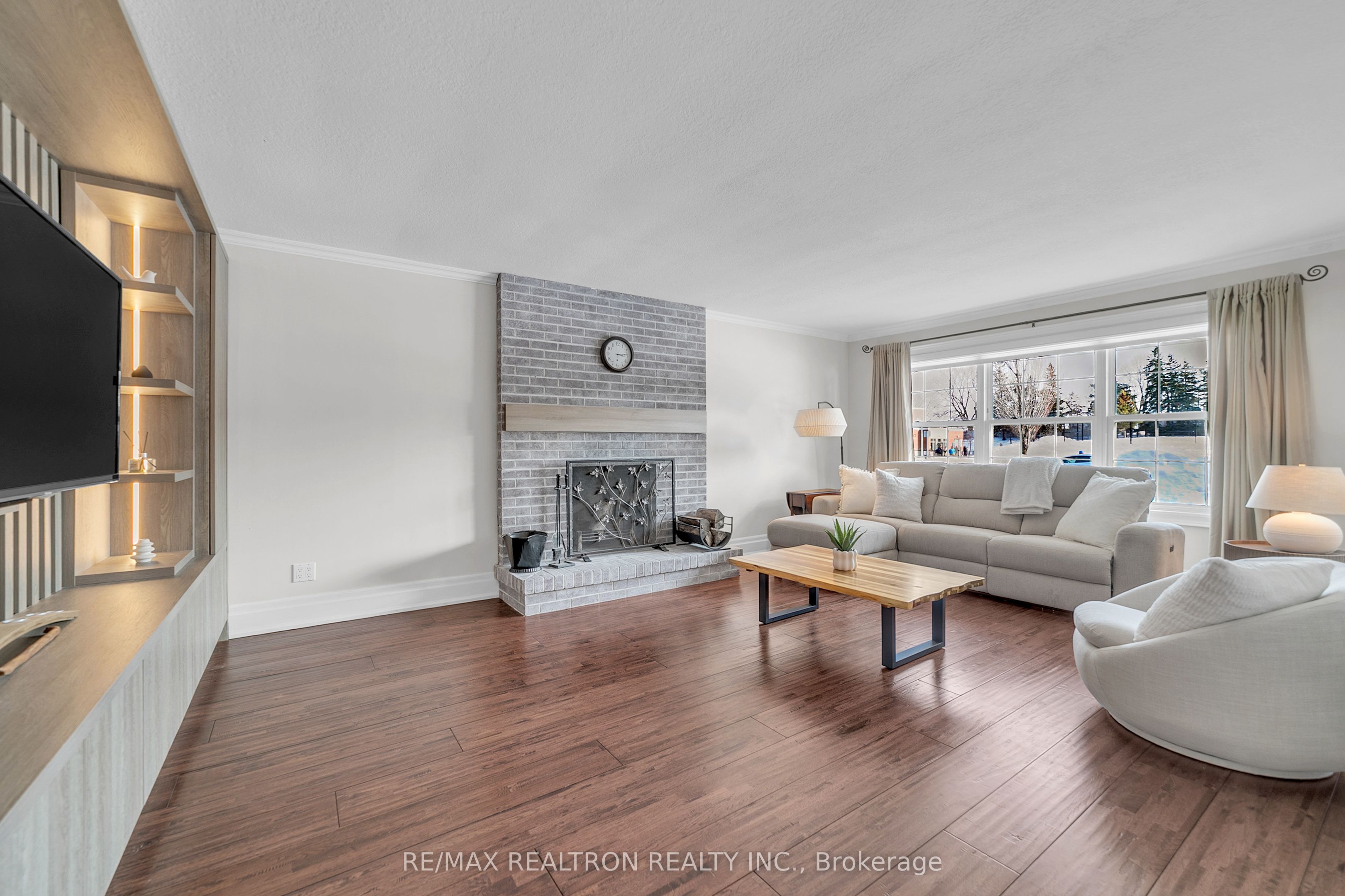 71 Fletcher Street, Bradford West Gwillimbury, ON L3Z 1M1 photo 5