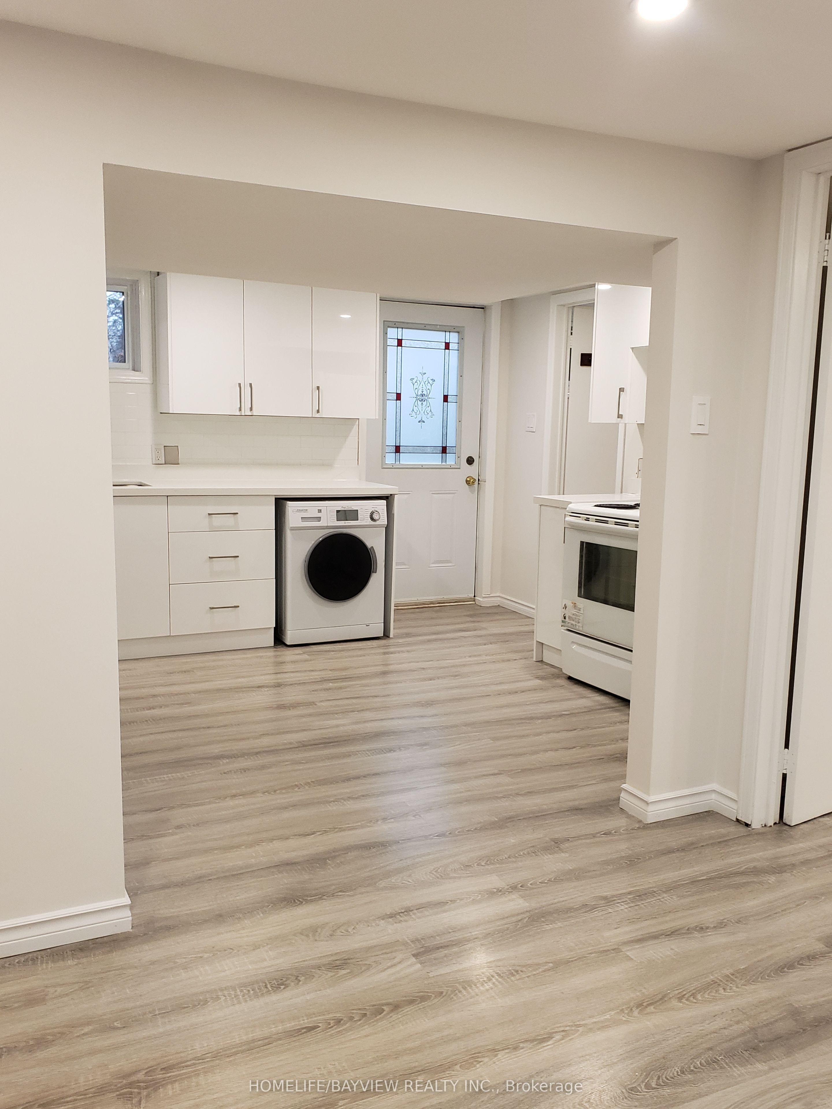 45 French Crescent Basement, East Gwillimbury, ON L9N 1J8 photo 4