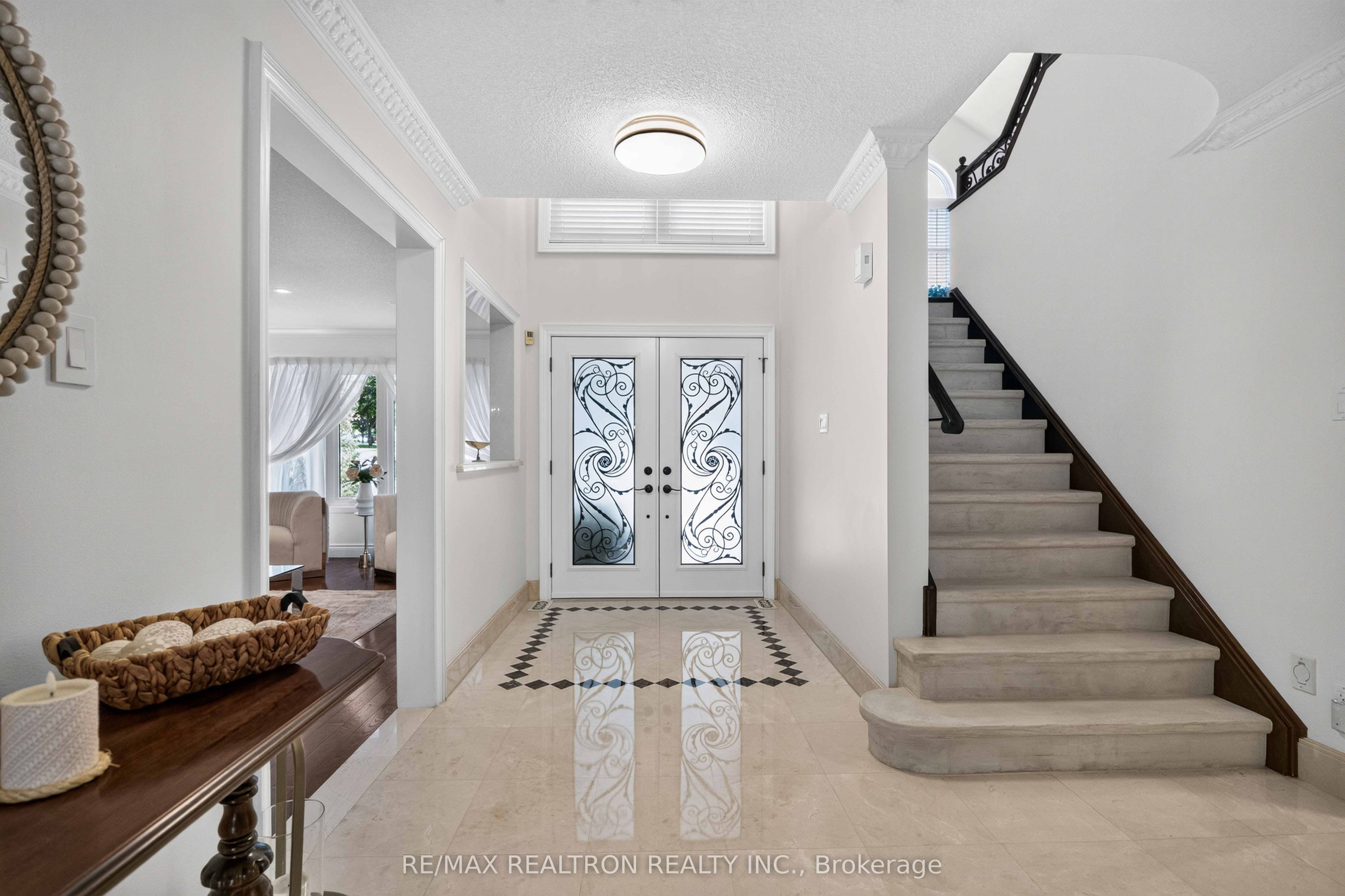 763 Hollander Road, Newmarket, ON L3Y 8H5 photo 5