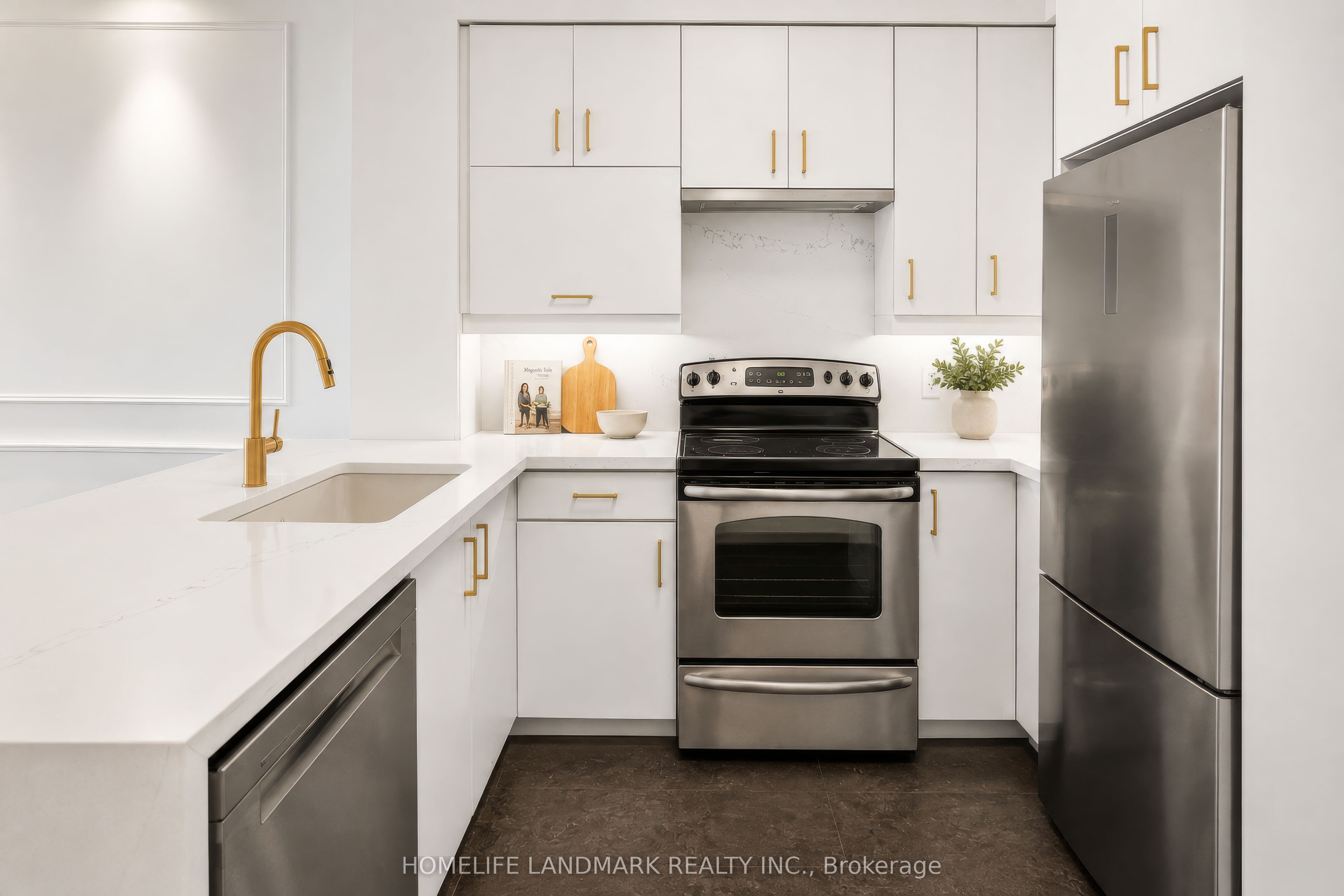 8228 Birchmount Road 116, Markham, ON L3R 1A6 photo 4