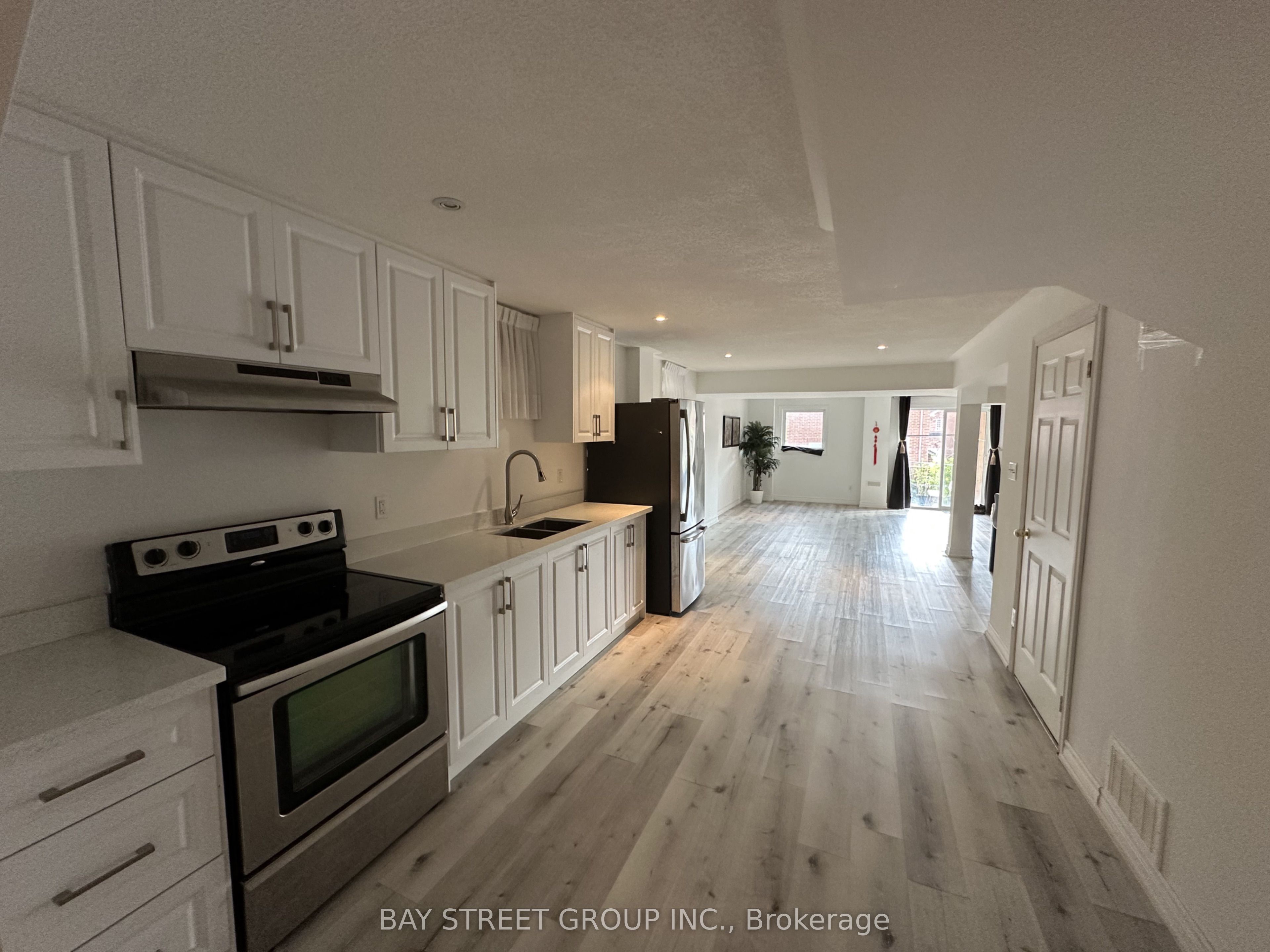 196 Colesbrook Road, Richmond Hill, ON L4S 0C2