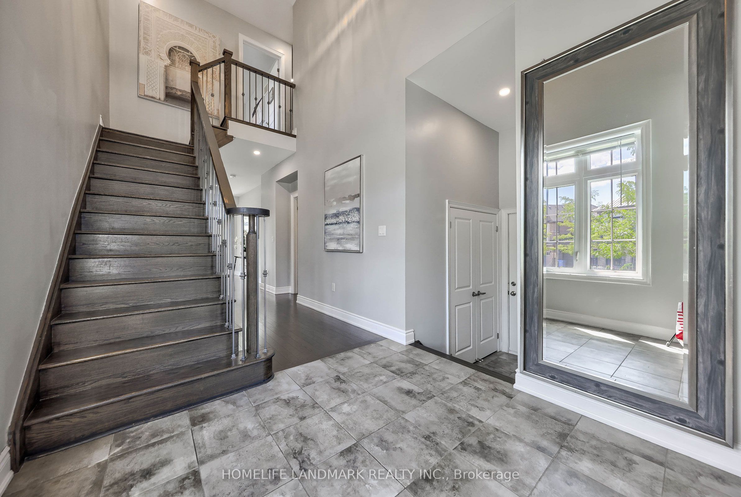 62 Ladder Crescent, East Gwillimbury, ON L9N 0N8 photo 5