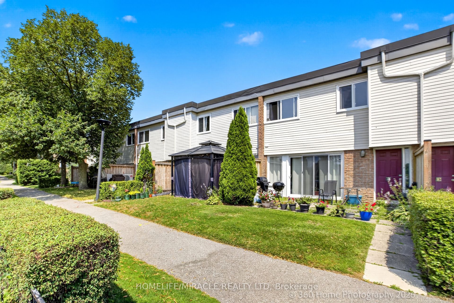 74 Springfair Avenue 165, Aurora, ON L4G 3M2 photo 2