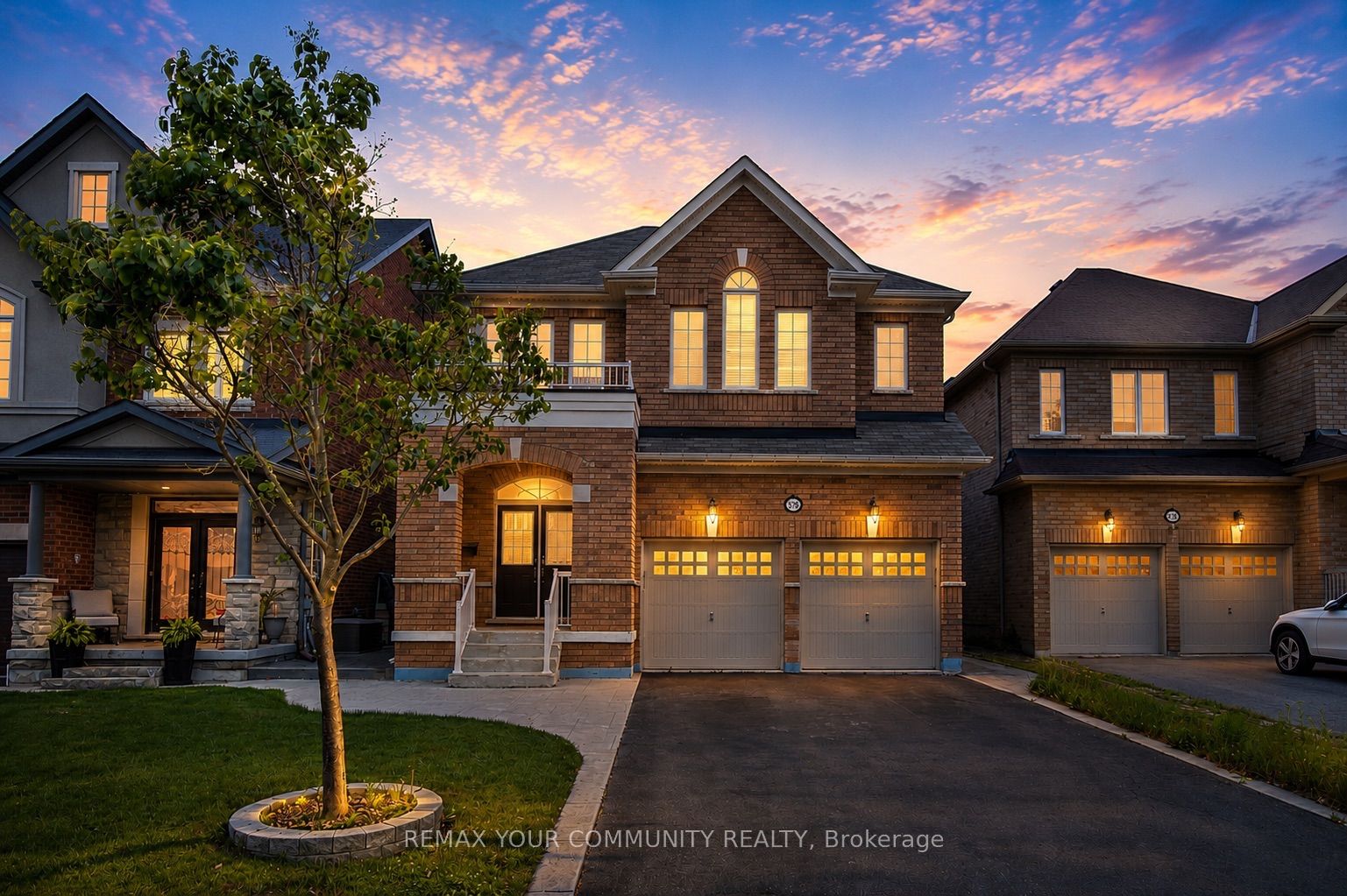 378 Lauderdale Drive, Vaughan, ON L6A 4K9