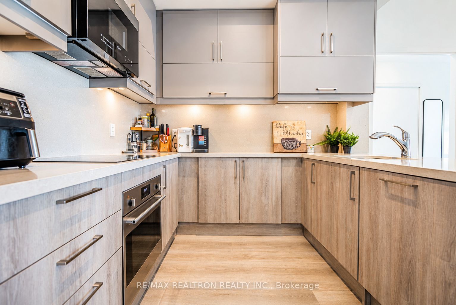 8119 Birchmount Road 1809A, Markham, ON L6G 0H5 photo 5