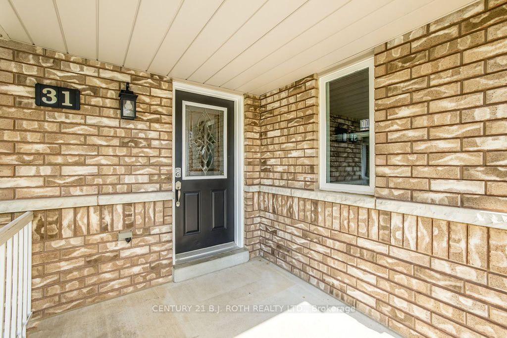 31 Mcmulkin Street, New Tecumseth, ON L9R 0A9 photo 3