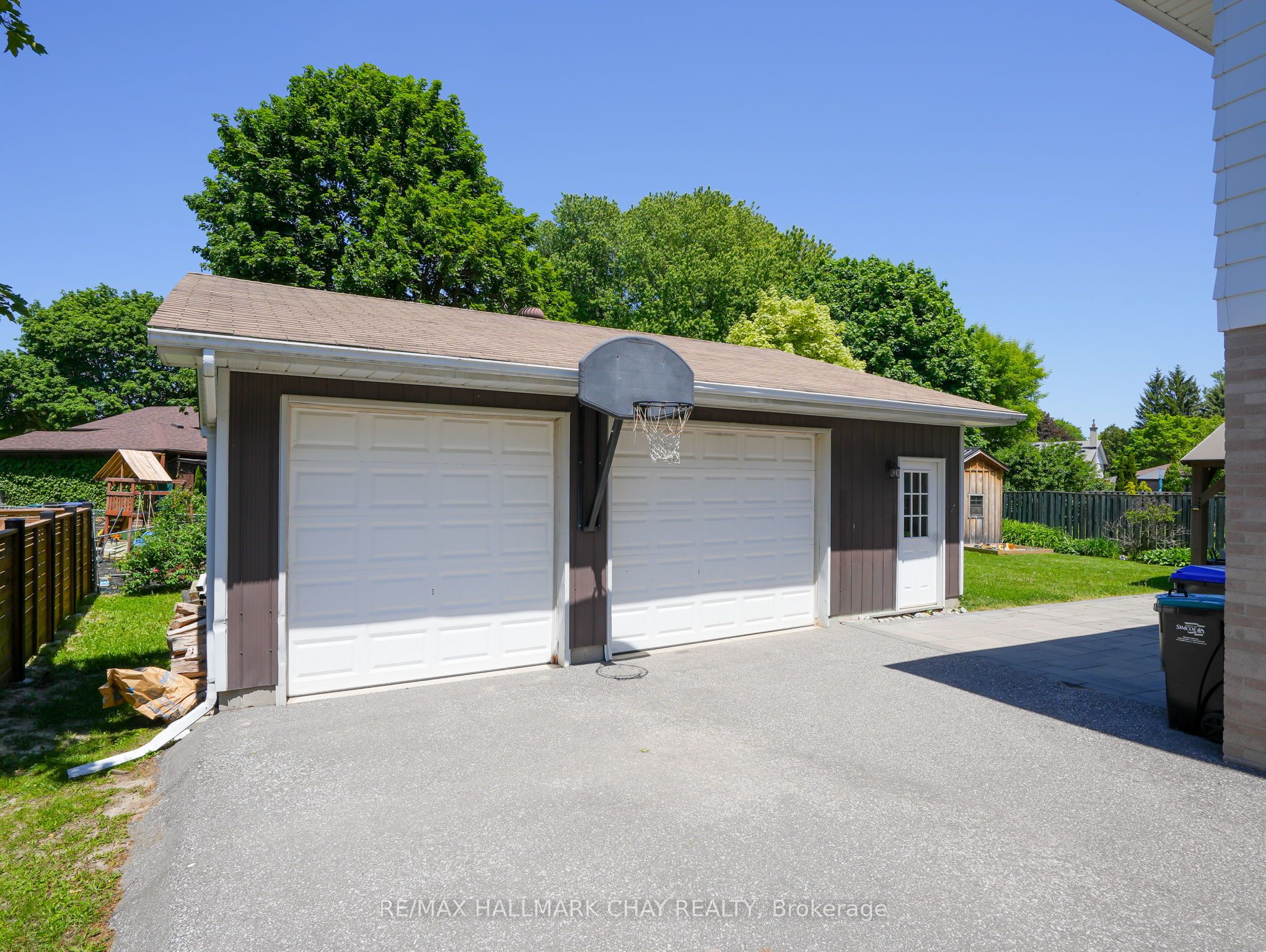 190 Mackenzie Street, New Tecumseth, ON L9R 1B8 photo 2