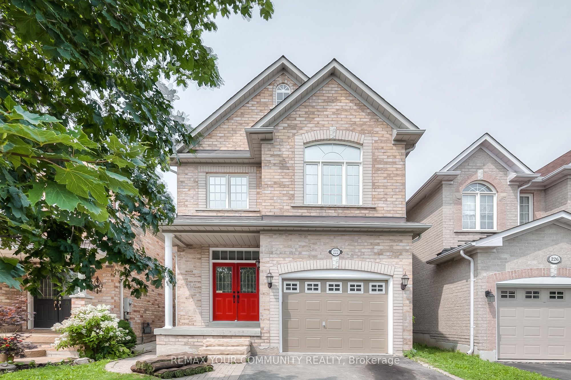 222 Kayla Crescent (Upper), Vaughan, ON L6A 3P3