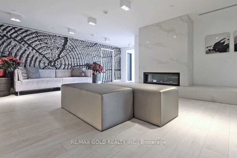 2916 Highway 7 Road 1002, Vaughan, ON L4K 0K6 photo 5