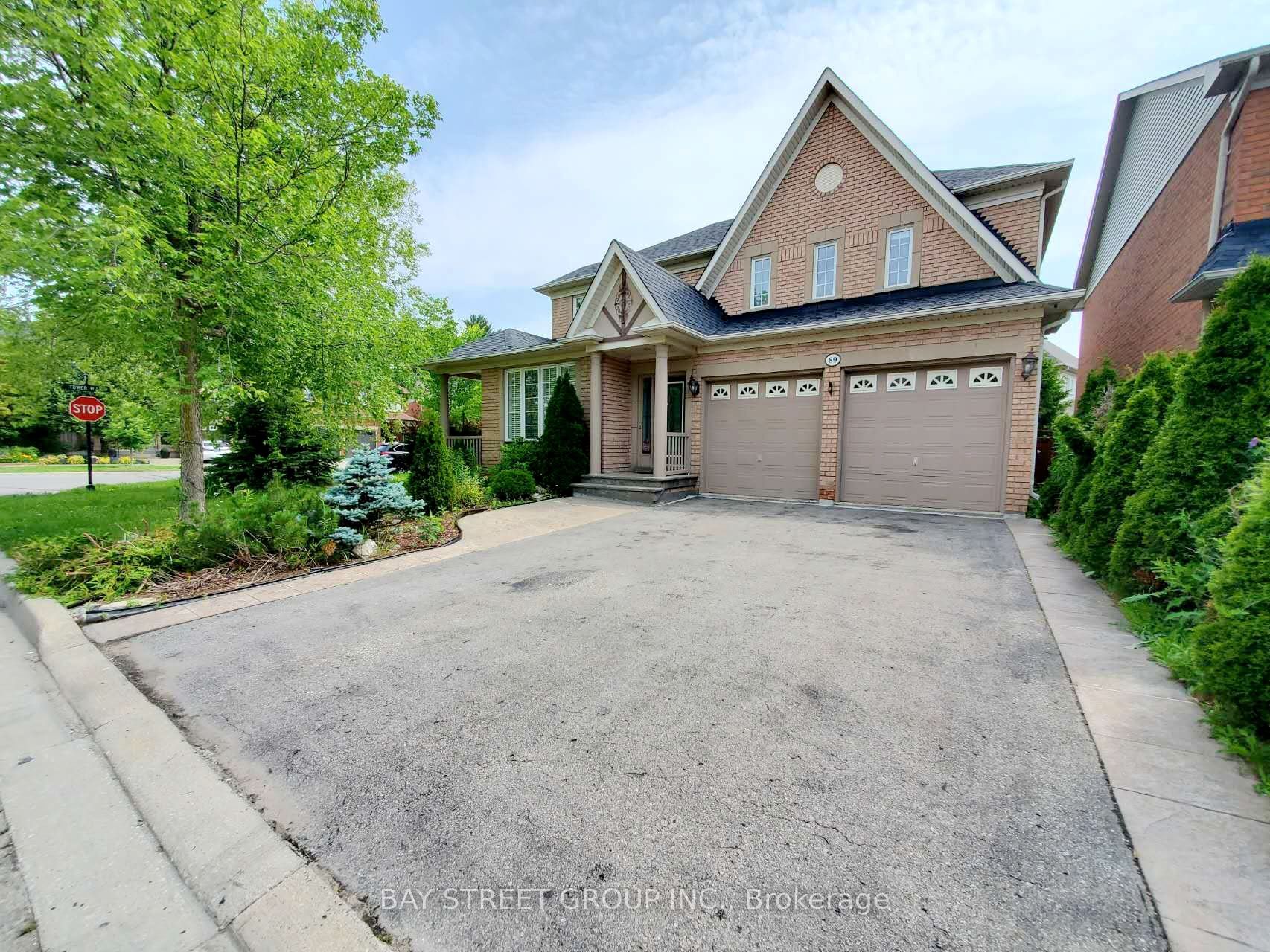 89 Skywood Drive, Richmond Hill, ON L4E 4K8 photo 2