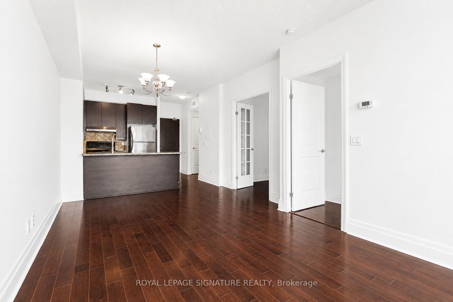 39 Upper Duke Crescent 408, Markham, ON L6G 0B8 photo 4