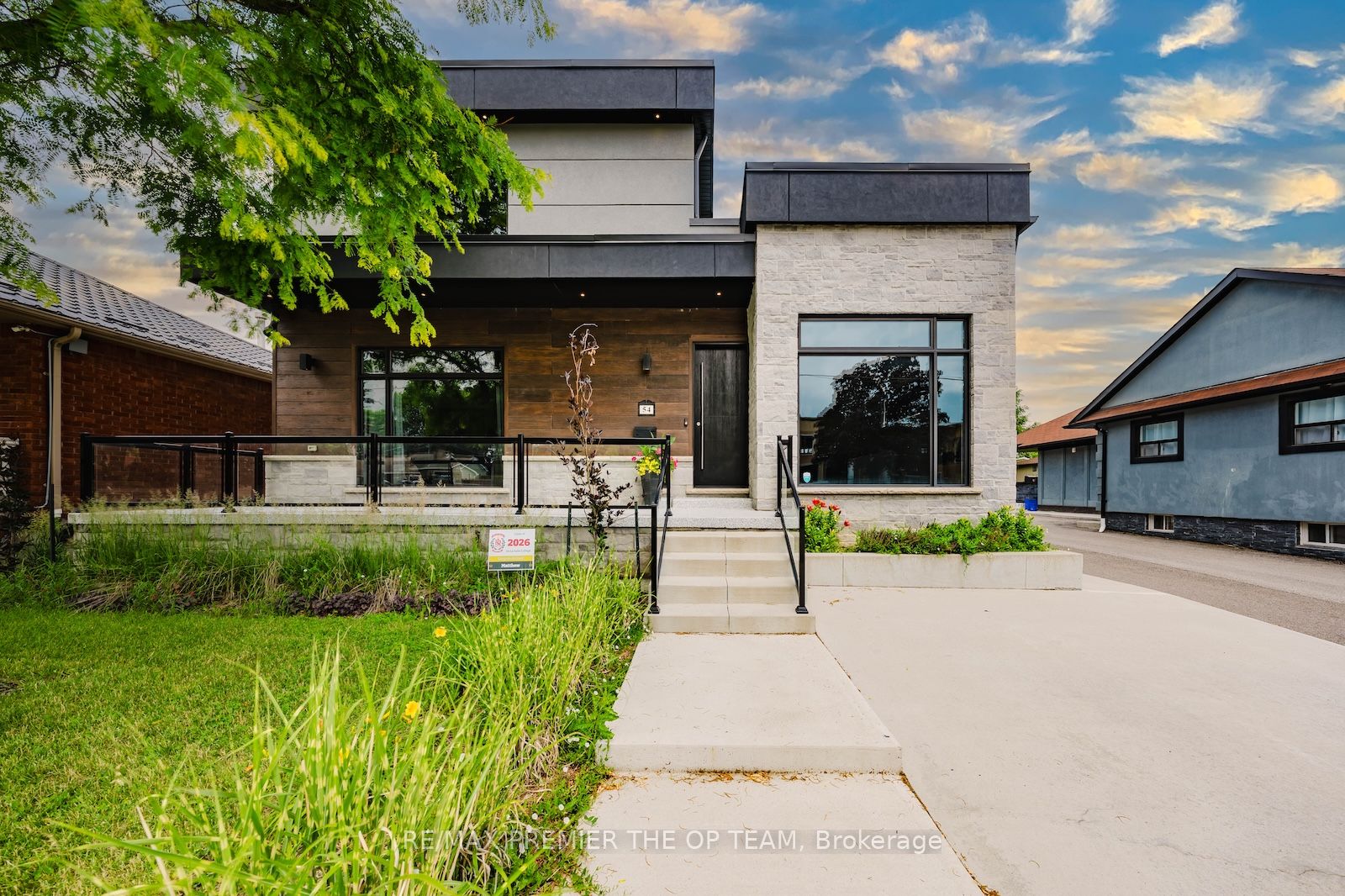 54 Cheltenham Avenue, Vaughan, ON L4L 1K7 photo 2