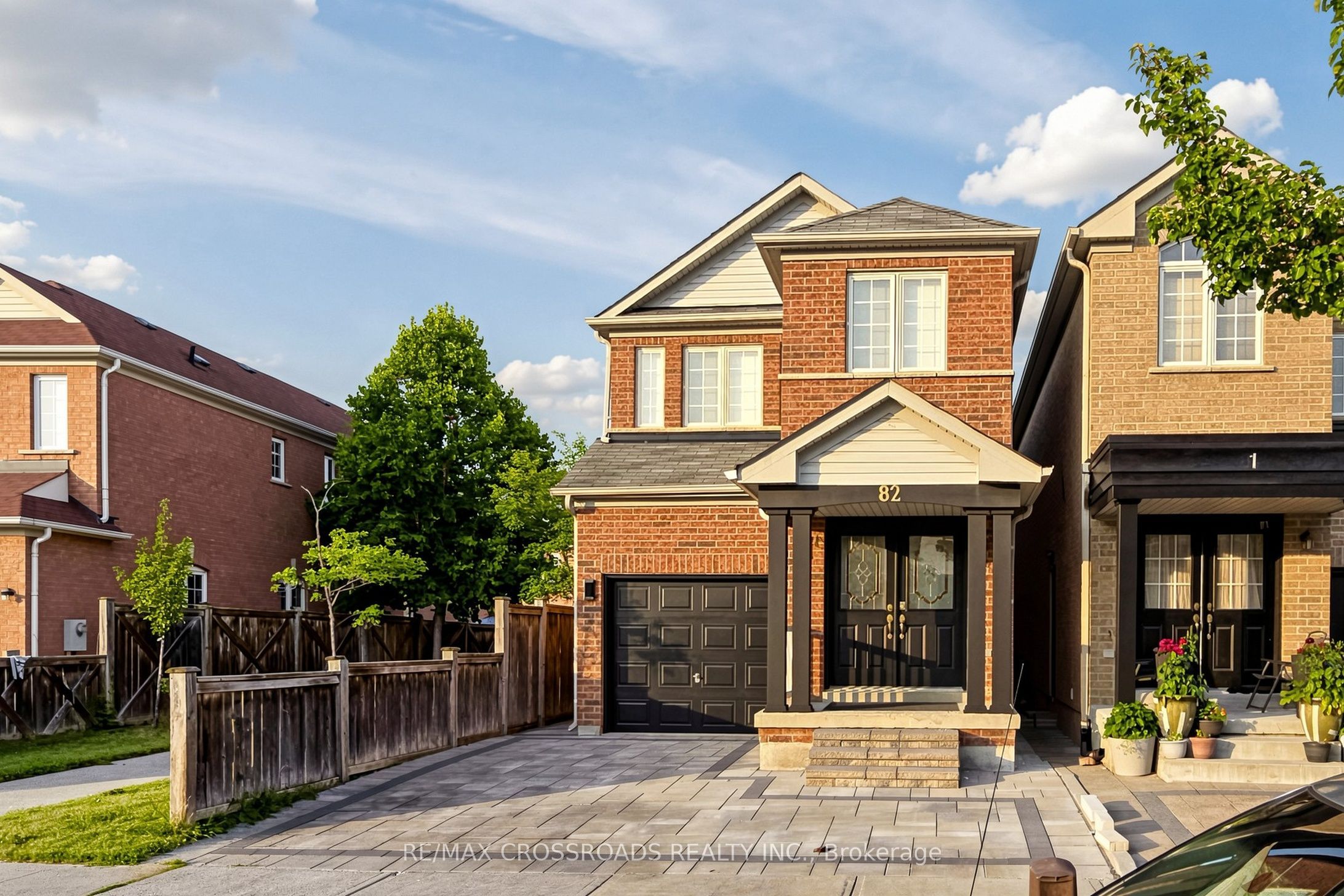 82 Jack Monkman Crescent, Markham, ON L3S 0A4