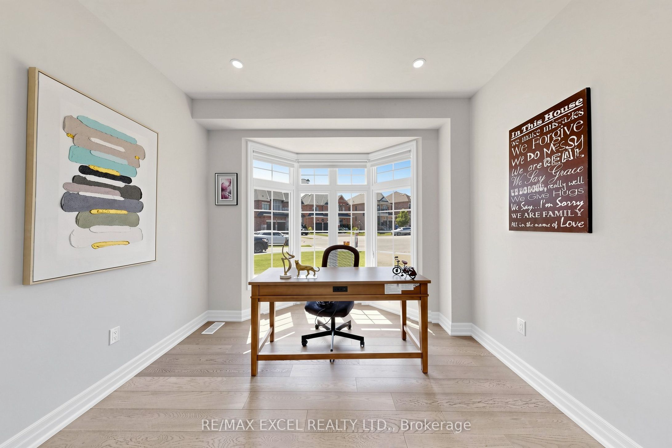 12 Acacia Court, East Gwillimbury, ON L9N 0V2 photo 4