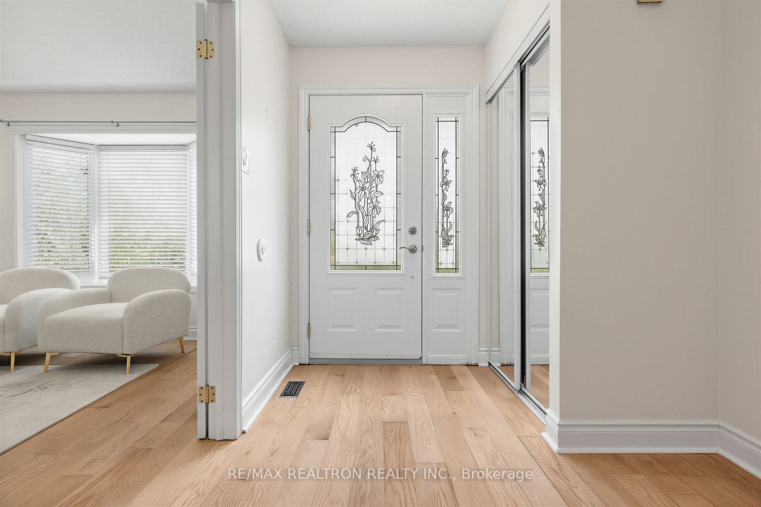 416 Alex Doner Drive, Newmarket, ON L3X 1C4 photo 4