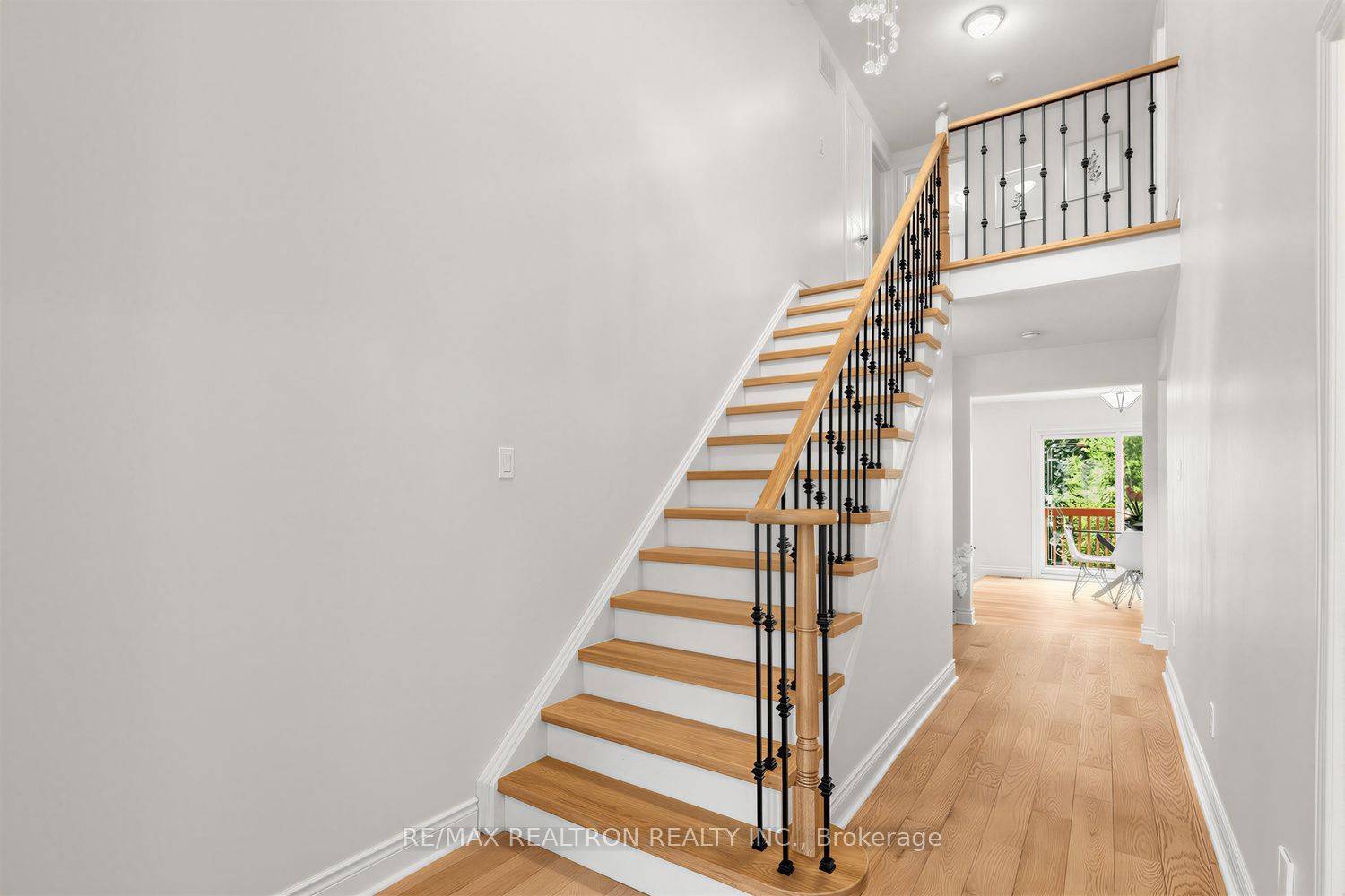 416 Alex Doner Drive, Newmarket, ON L3X 1C4 photo 5