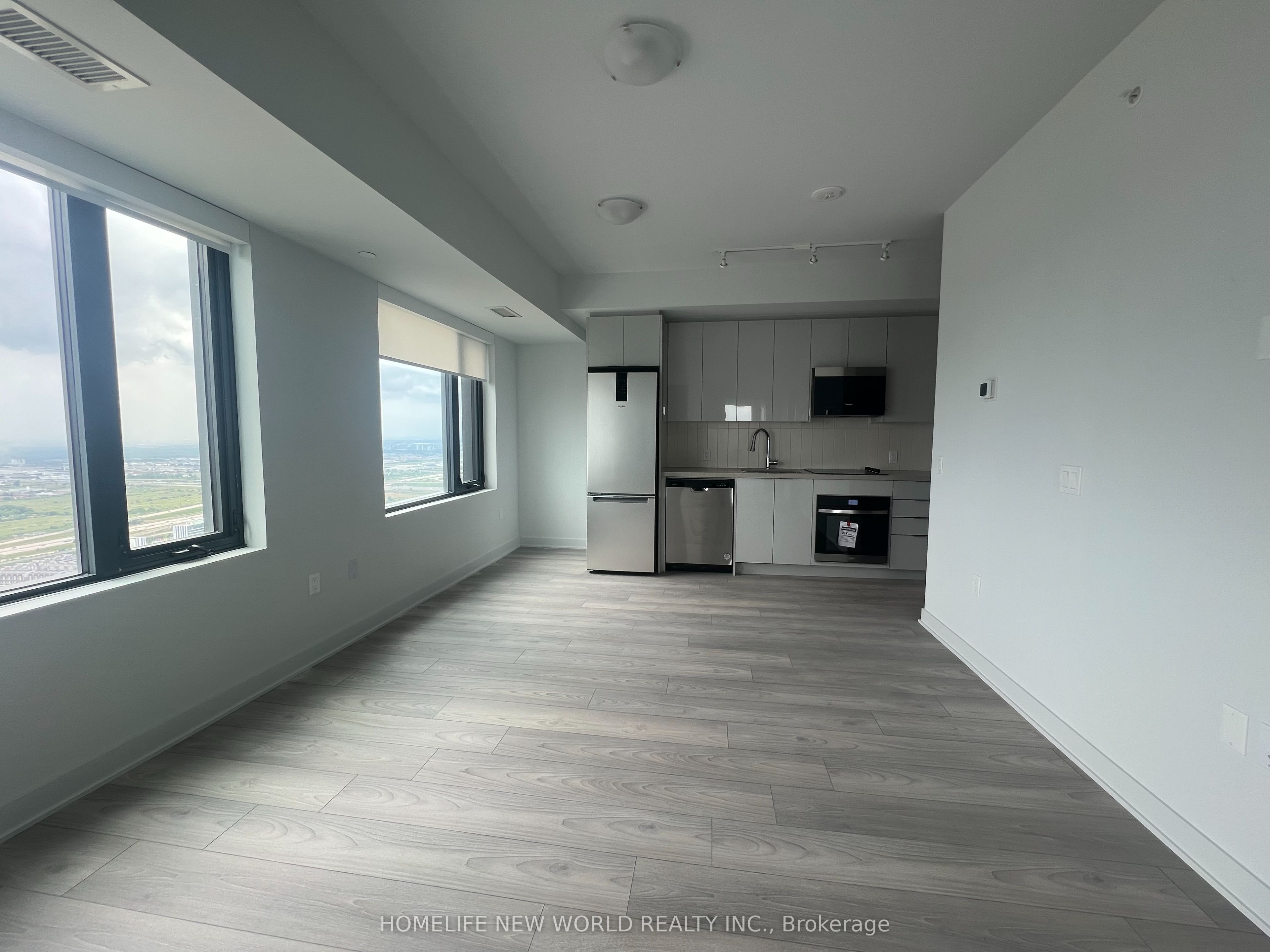2920 Highway 7 Road 5605, Vaughan, ON L4K 0P4 photo 3
