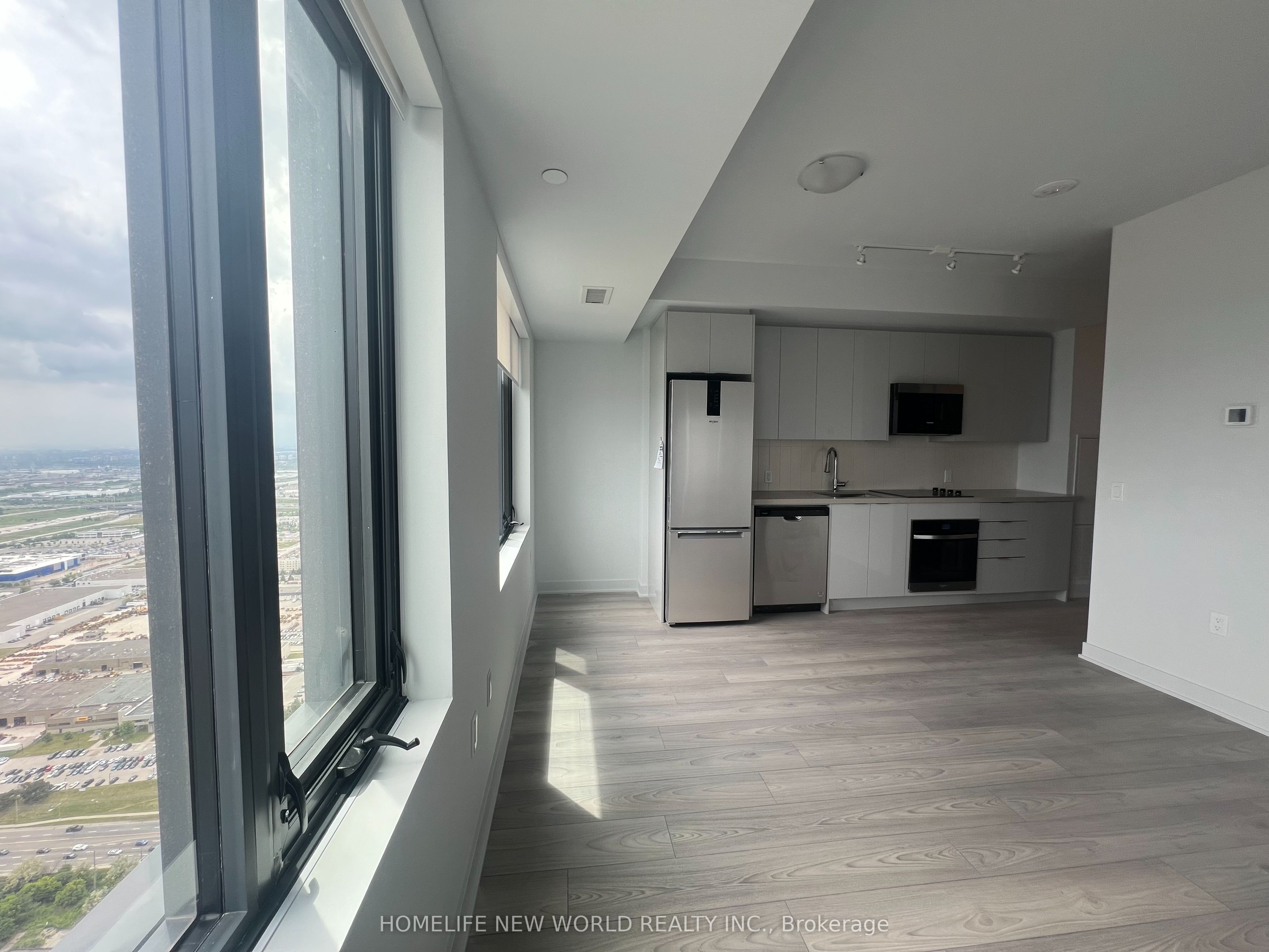 2920 Highway 7 Road 5605, Vaughan, ON L4K 0P4 photo 5