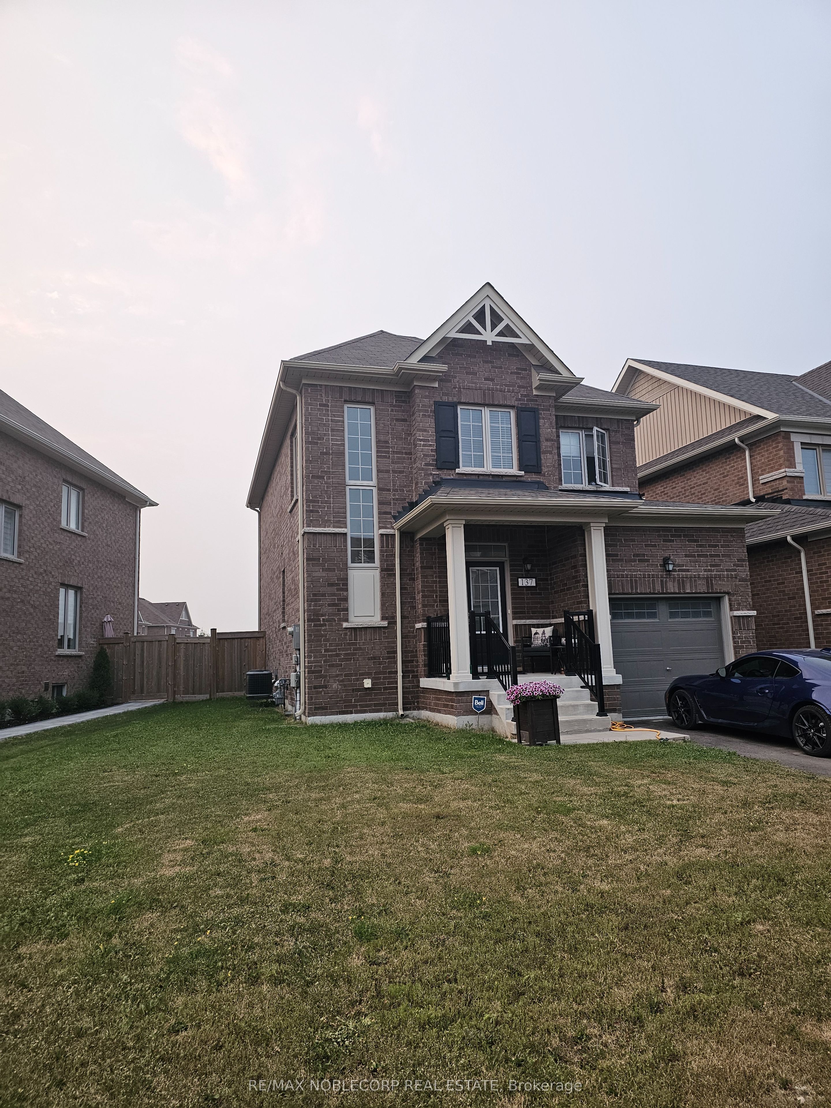 137 Casserley Crescent, New Tecumseth, ON L0G 1W0