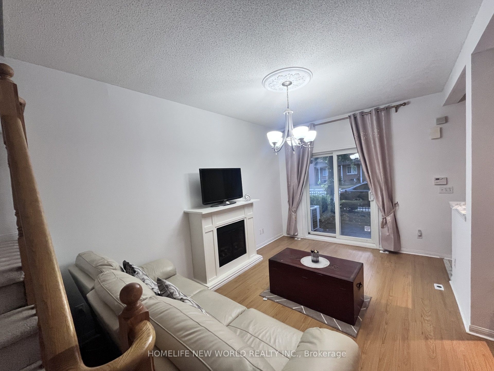 21 St. Moritz Way 12, Markham, ON L3R 4G4 photo 5