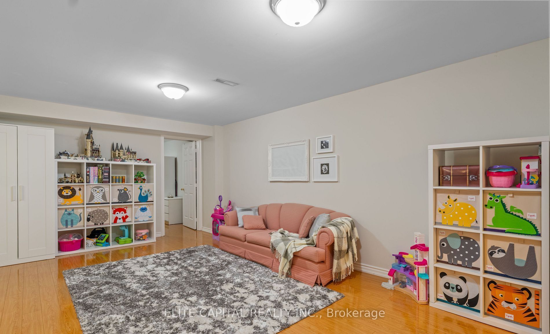 66 Carrier Crescent, Vaughan, ON L6A 0T8 photo 3