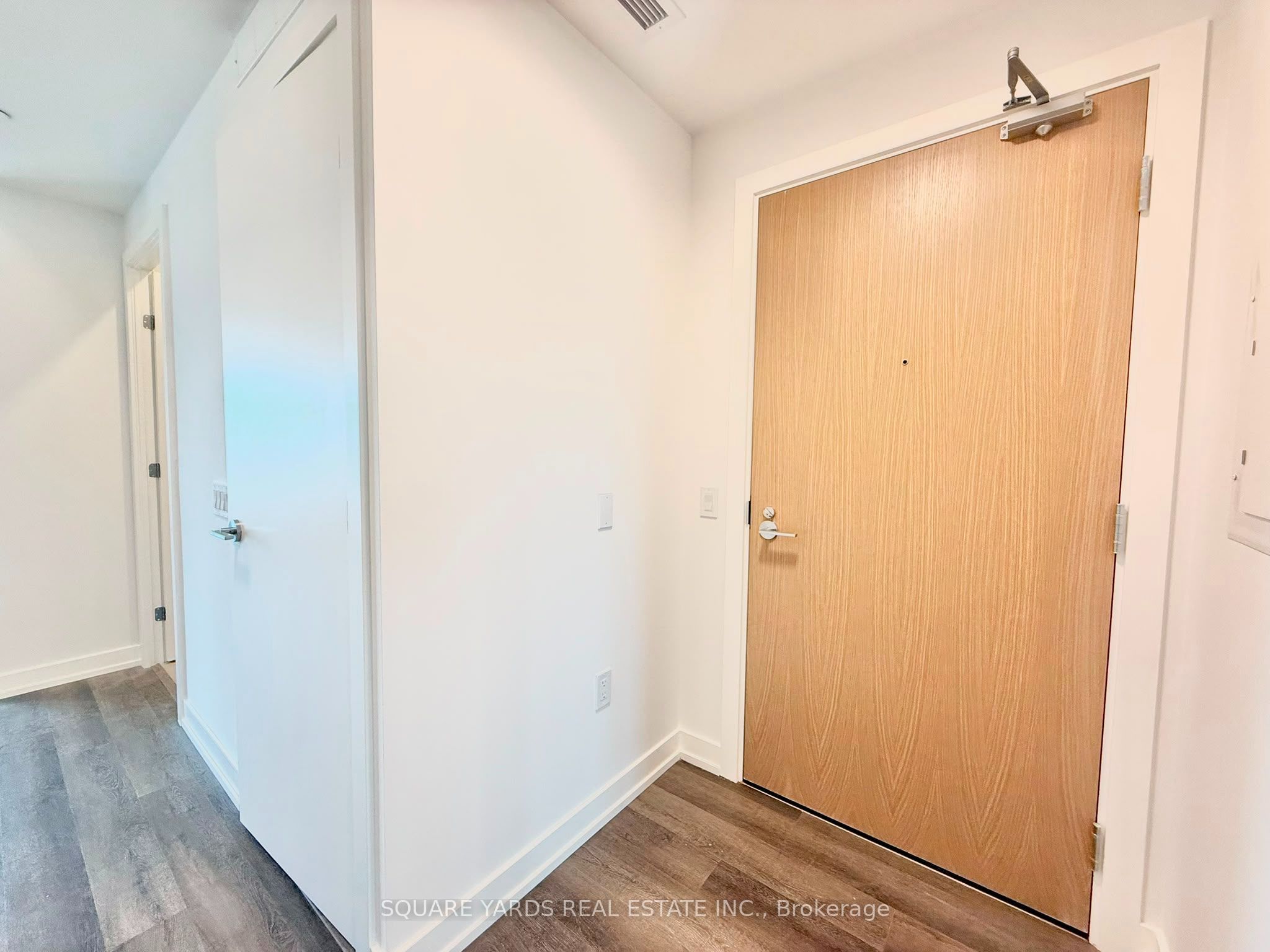 21 MEADOWVALE Road 801, Vaughan, ON L4K 0H6 photo 4