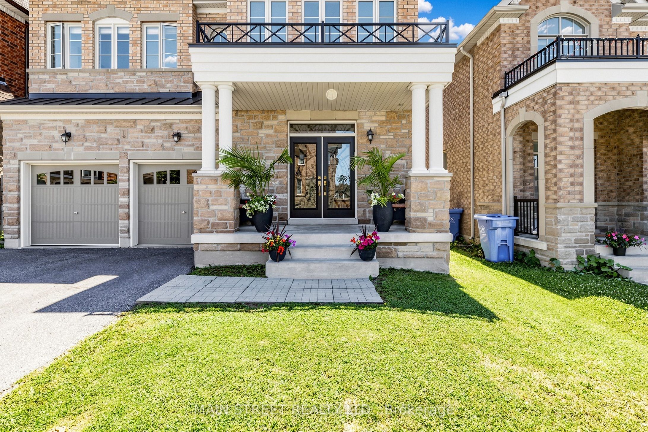 11 Robert Baldwin Boulevard, East Gwillimbury, ON L9N 0R3 photo 2