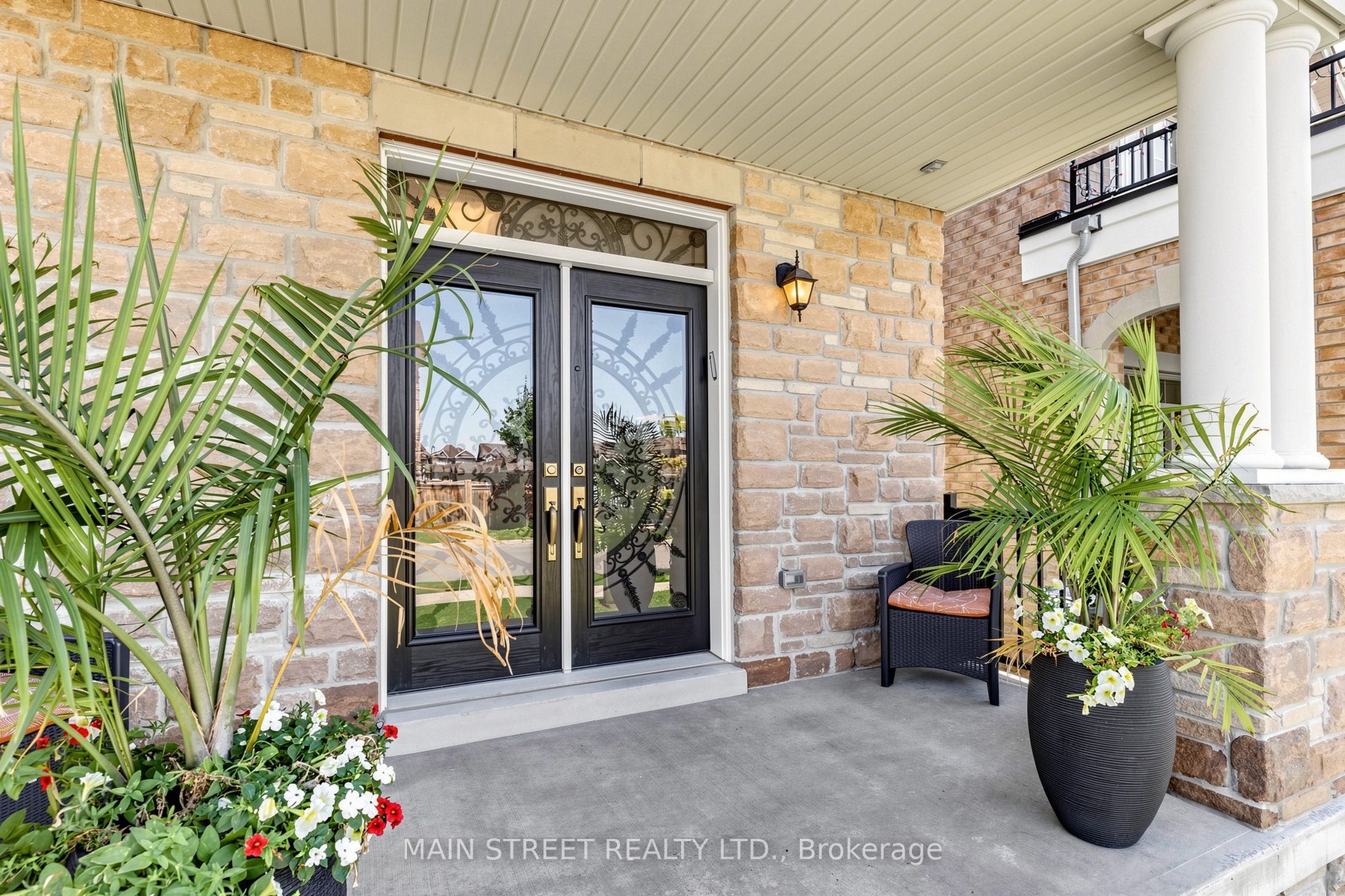 11 Robert Baldwin Boulevard, East Gwillimbury, ON L9N 0R3 photo 3