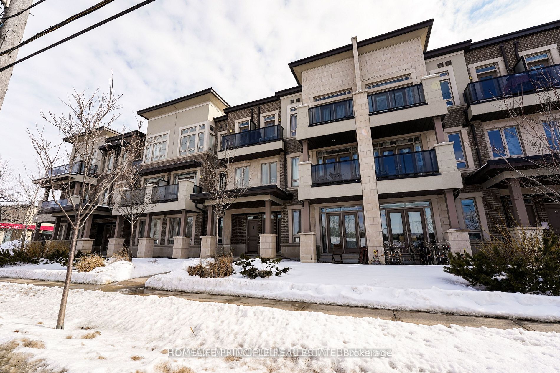 9621 Jane Street 6, Vaughan, ON L6A 4G5 photo 2