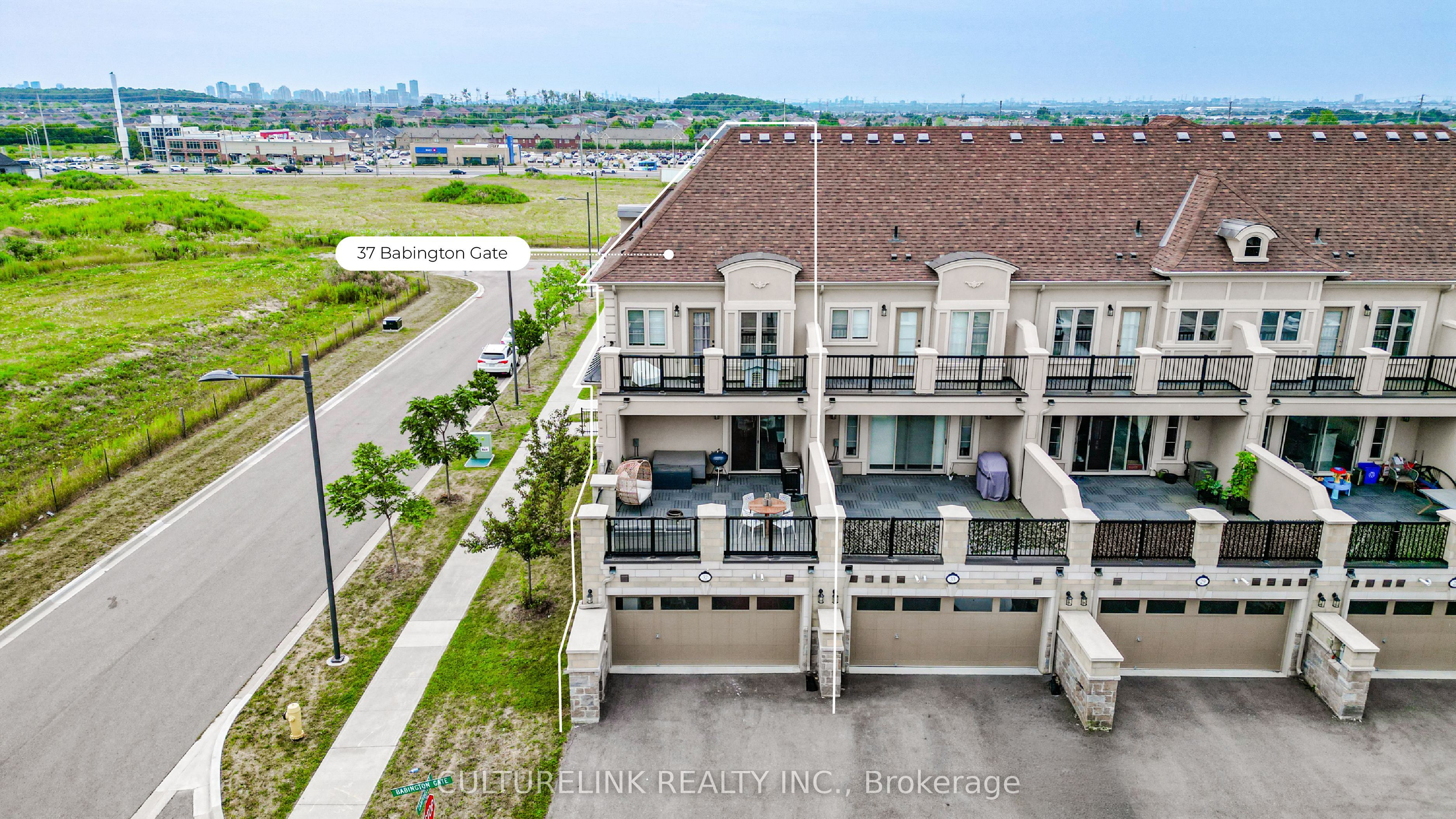 37 Babington Gate, Vaughan, ON L6A 5B3 photo 2