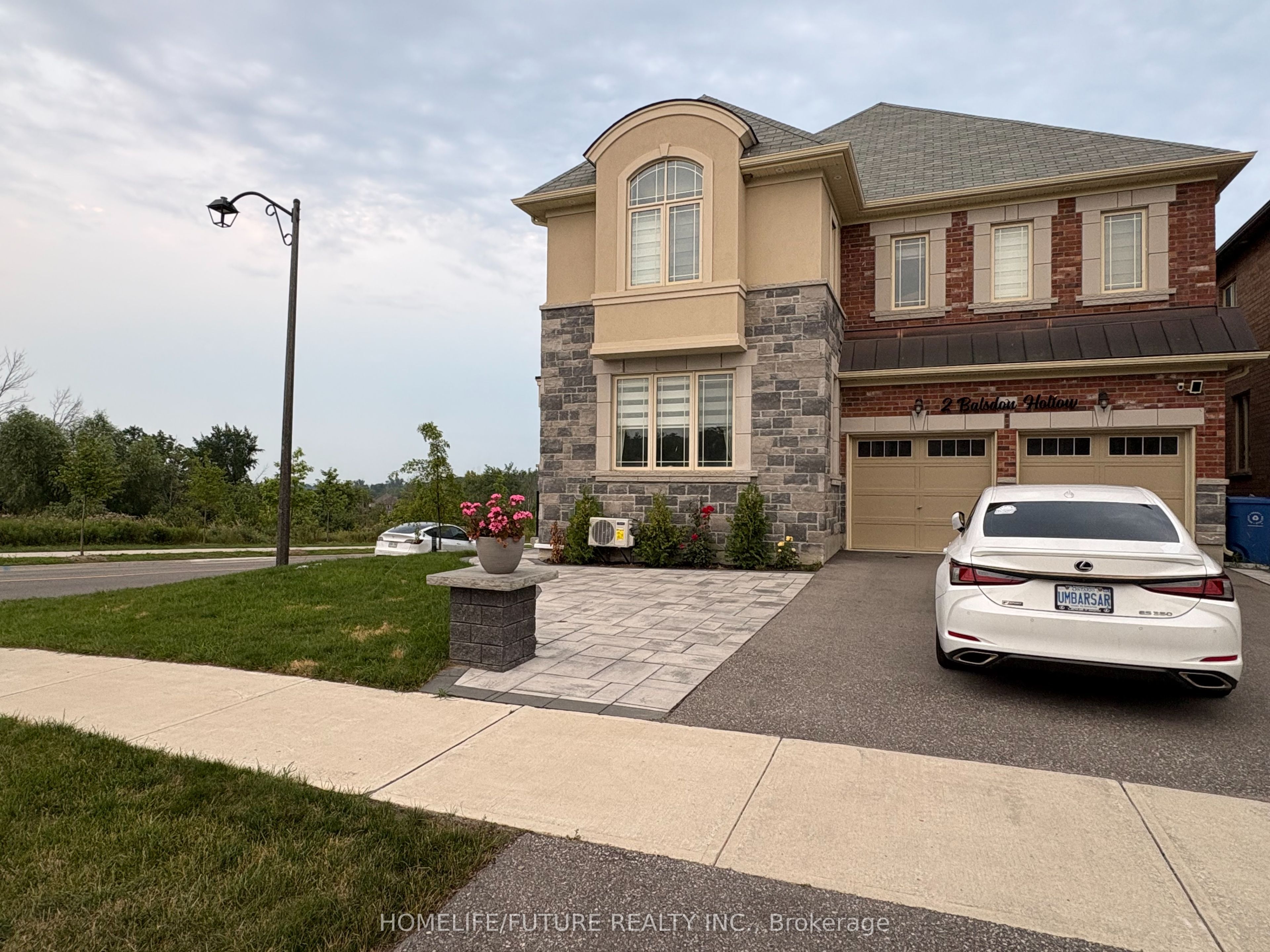 2 Balsdon Hollow BSMT, East Gwillimbury, ON L9N 0Y7 photo 2