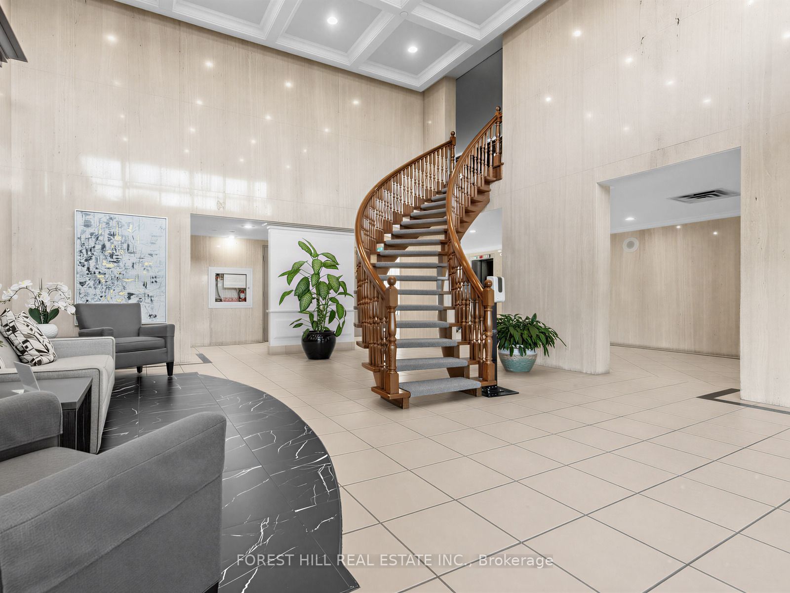 8111 Yonge Street 1209, Markham, ON L3T 4V9 photo 3
