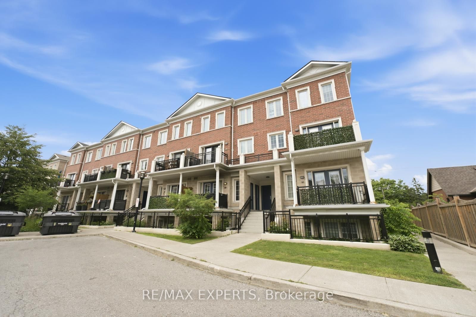 26 Bruce Street E09, Vaughan, ON L4L 1J4 photo 4