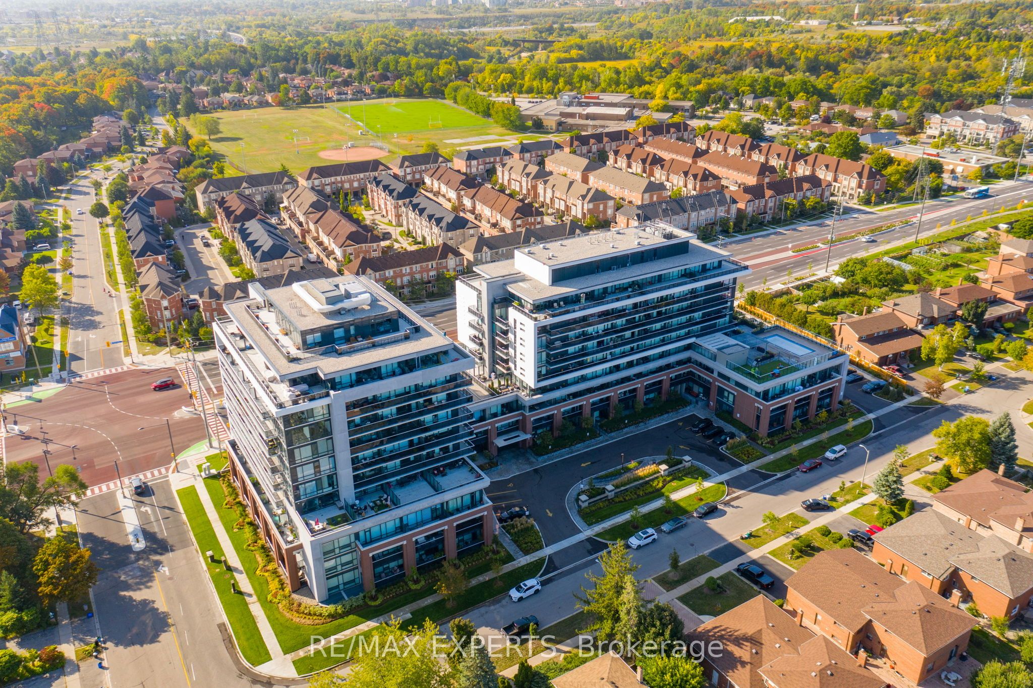 4800 Highway 7 714, Vaughan, ON L4L 1H8