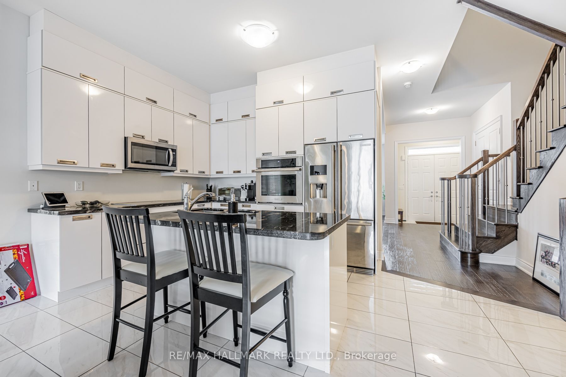 7 Calamint Lane, Richmond Hill, ON L4E 1C3 photo 5