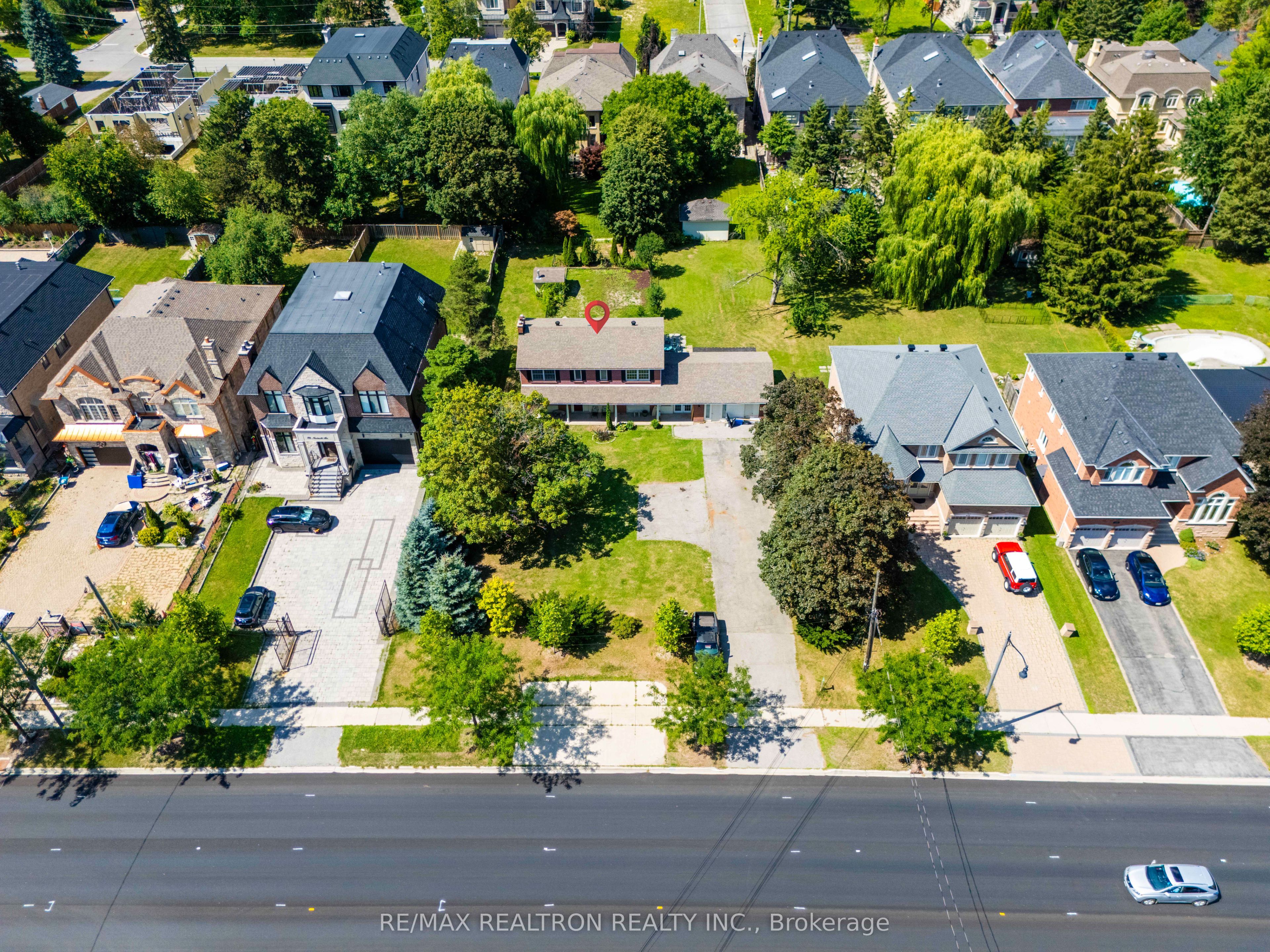 188 19th Avenue, Richmond Hill, ON L4E 3P6 photo 4
