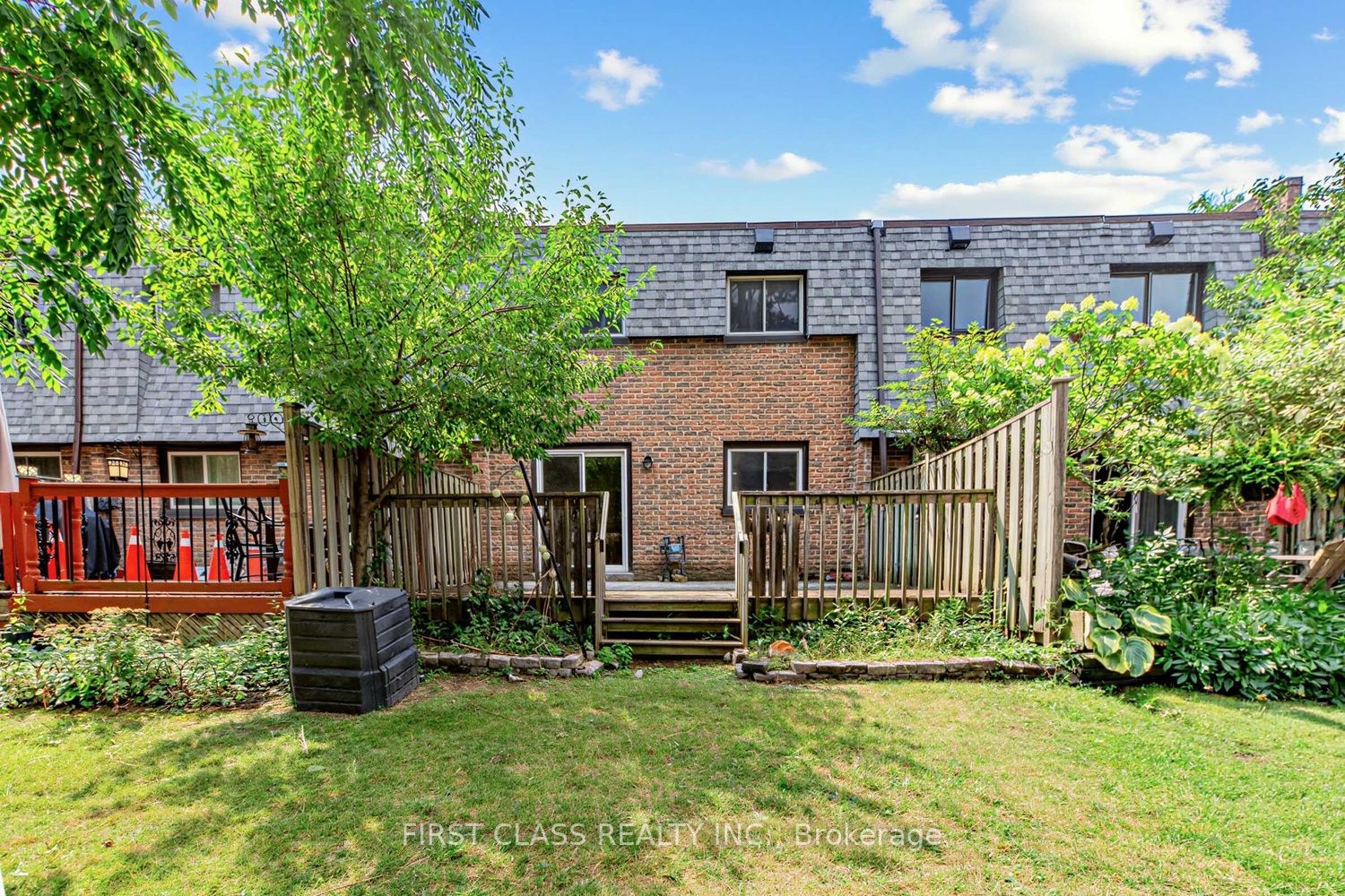 16 Woodglen Way 8, Markham, ON L3R 3A8 photo 3