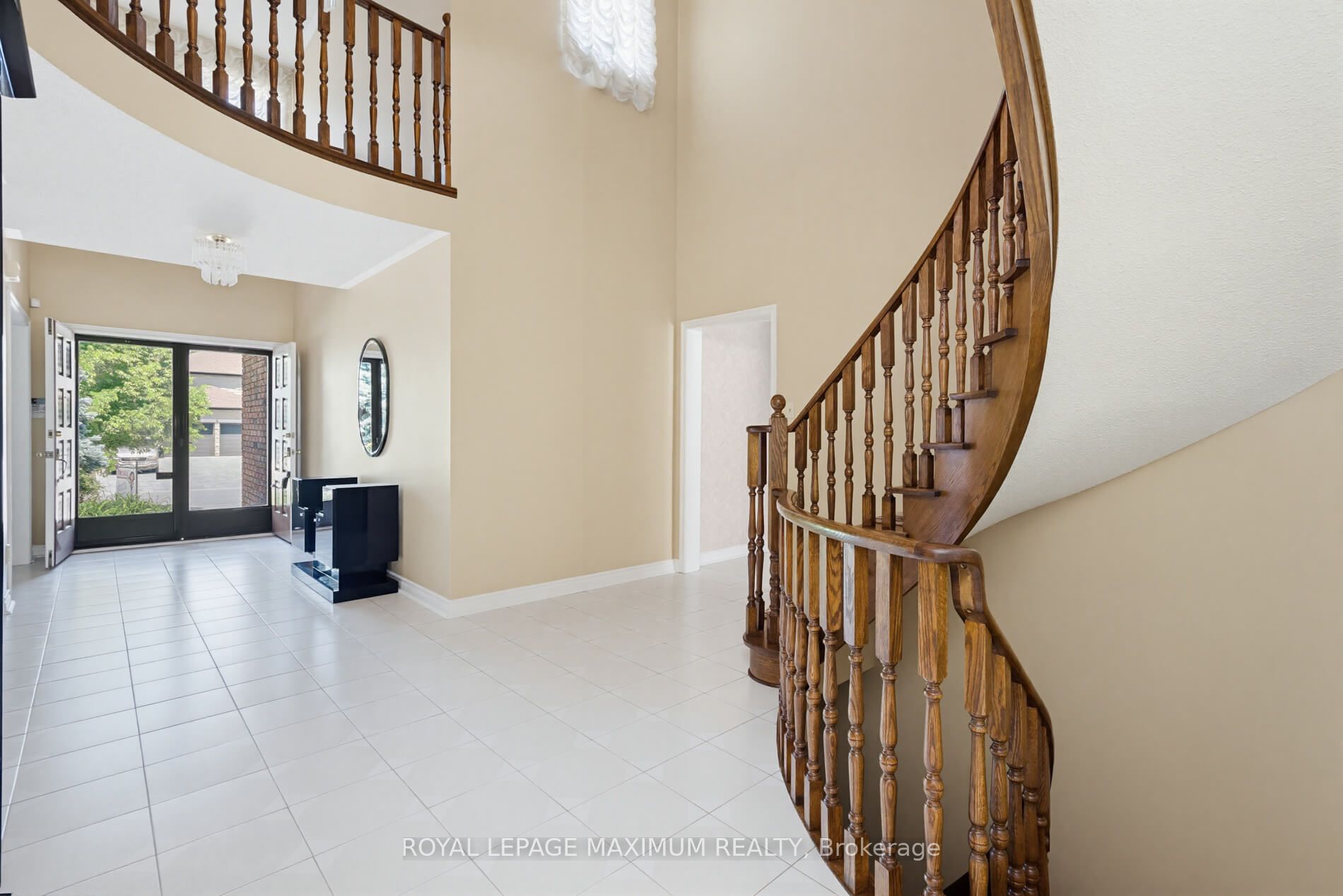 91 Wilshire Boulevard, Vaughan, ON L4L 6X3 photo 4