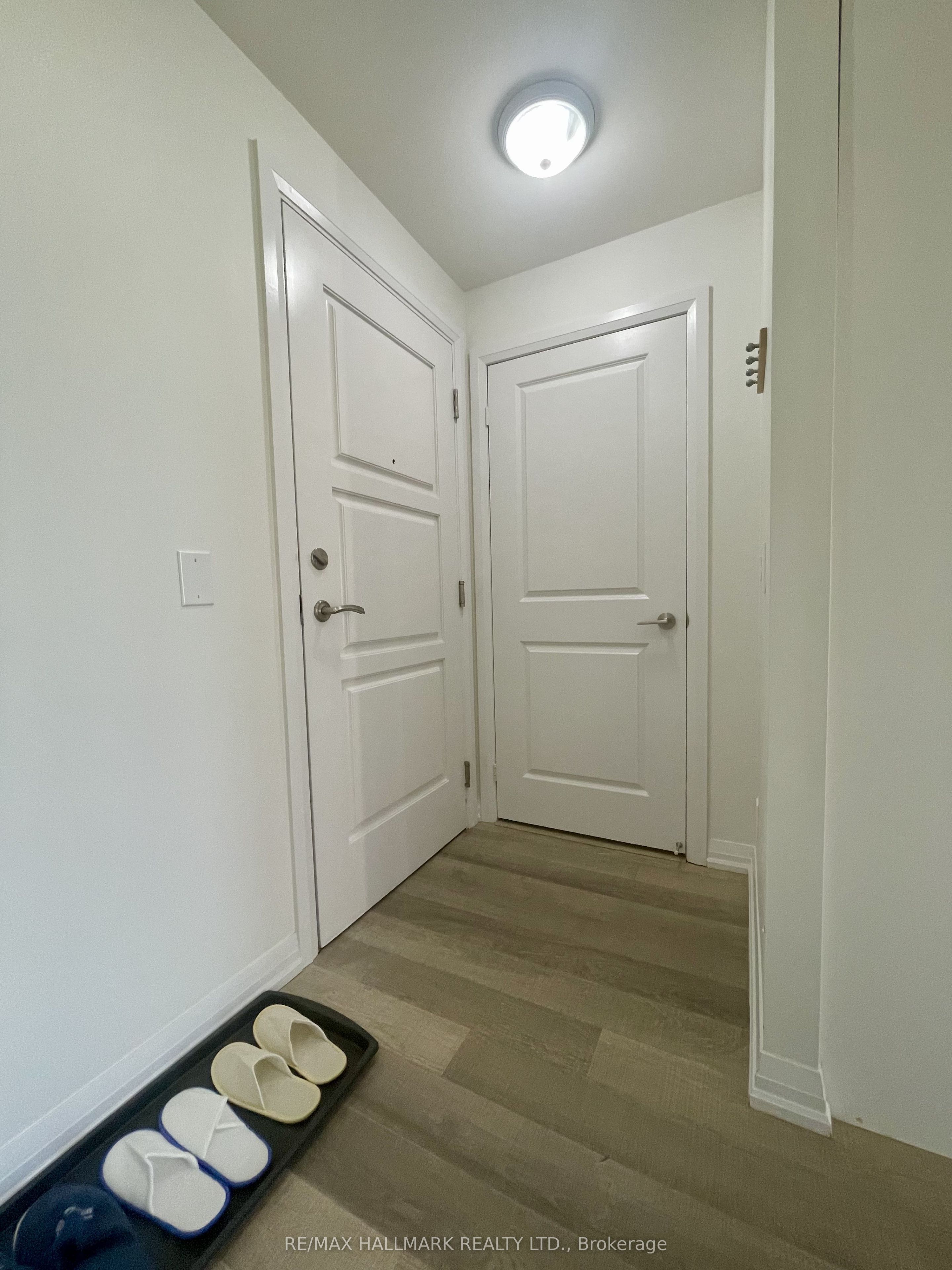 9506 Markham Road 1110, Markham, ON L6E 0S5 photo 4