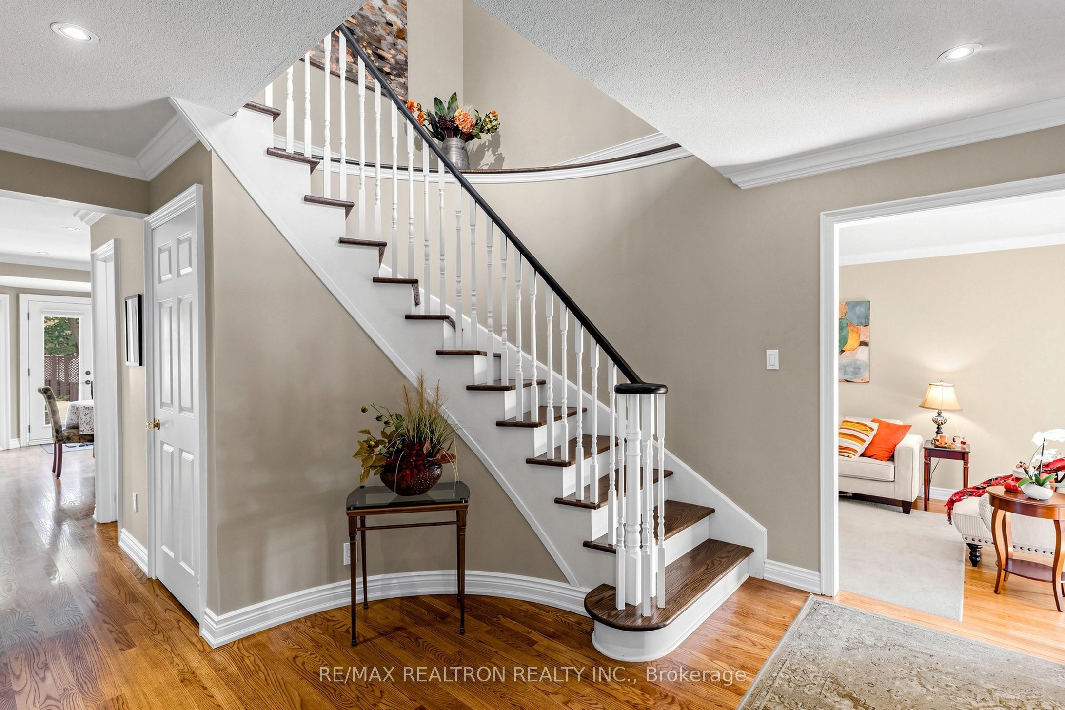 84 Ferndell Circle, Markham, ON L3R 3Y8 photo 4