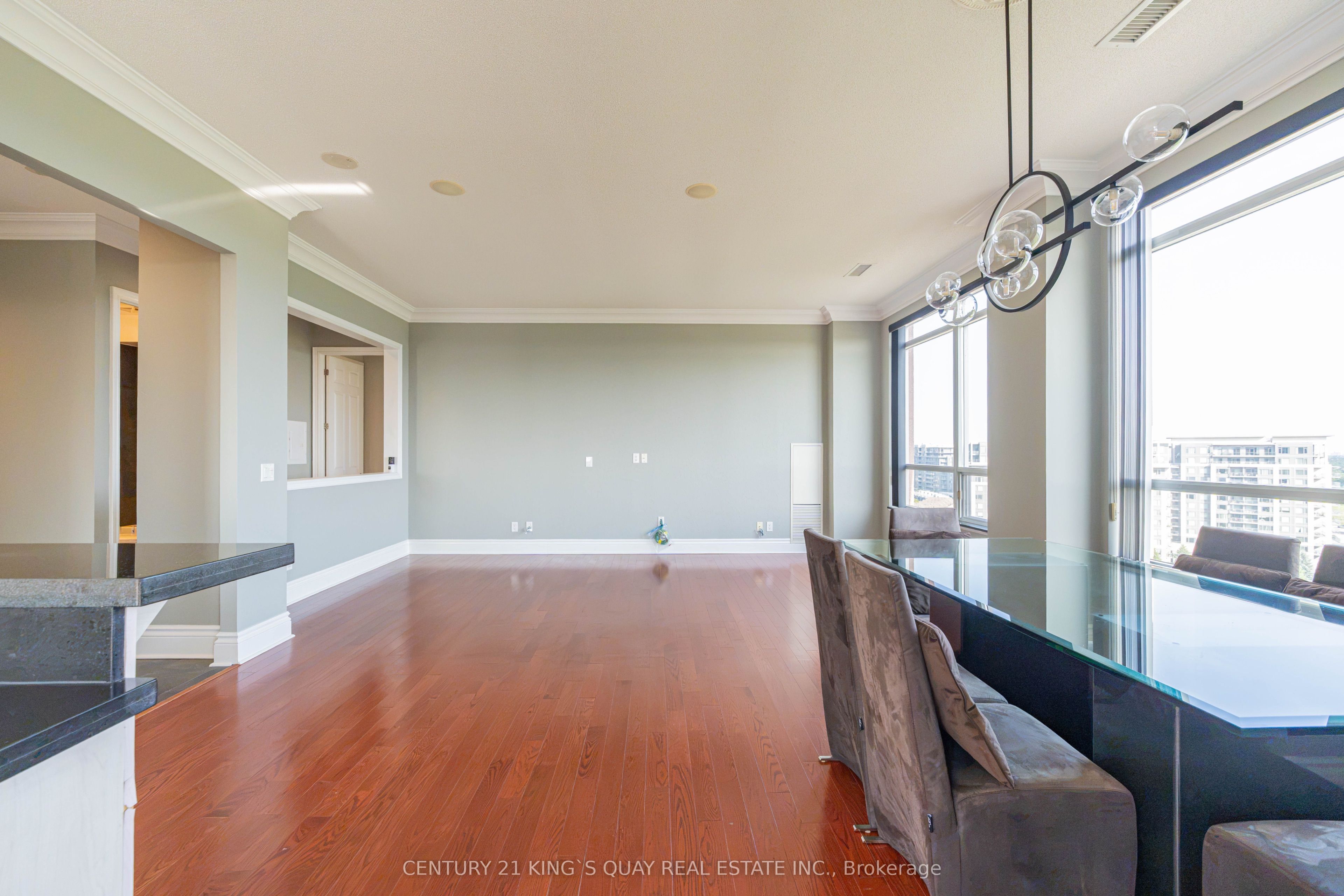 37 Galleria Parkway UPH 10, Markham, ON L3T 0A5 photo 5